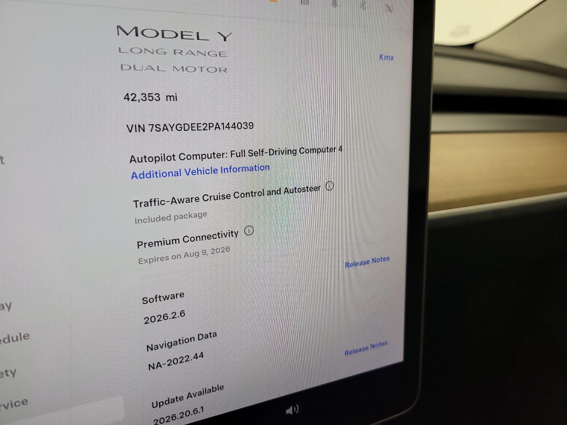 Thumbnail: 2023 Tesla Model Y - 13