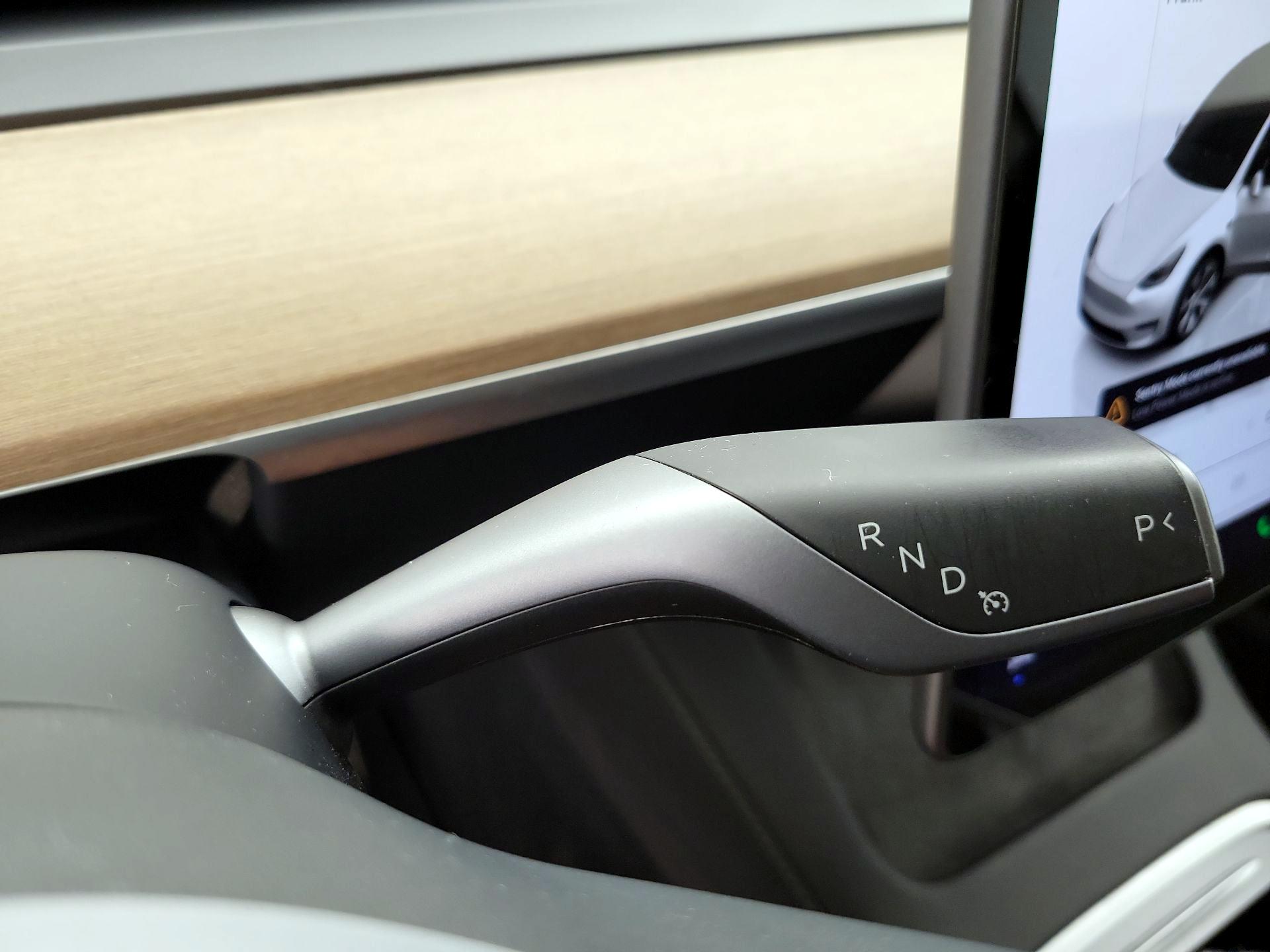 Thumbnail: 2023 Tesla Model Y - 17