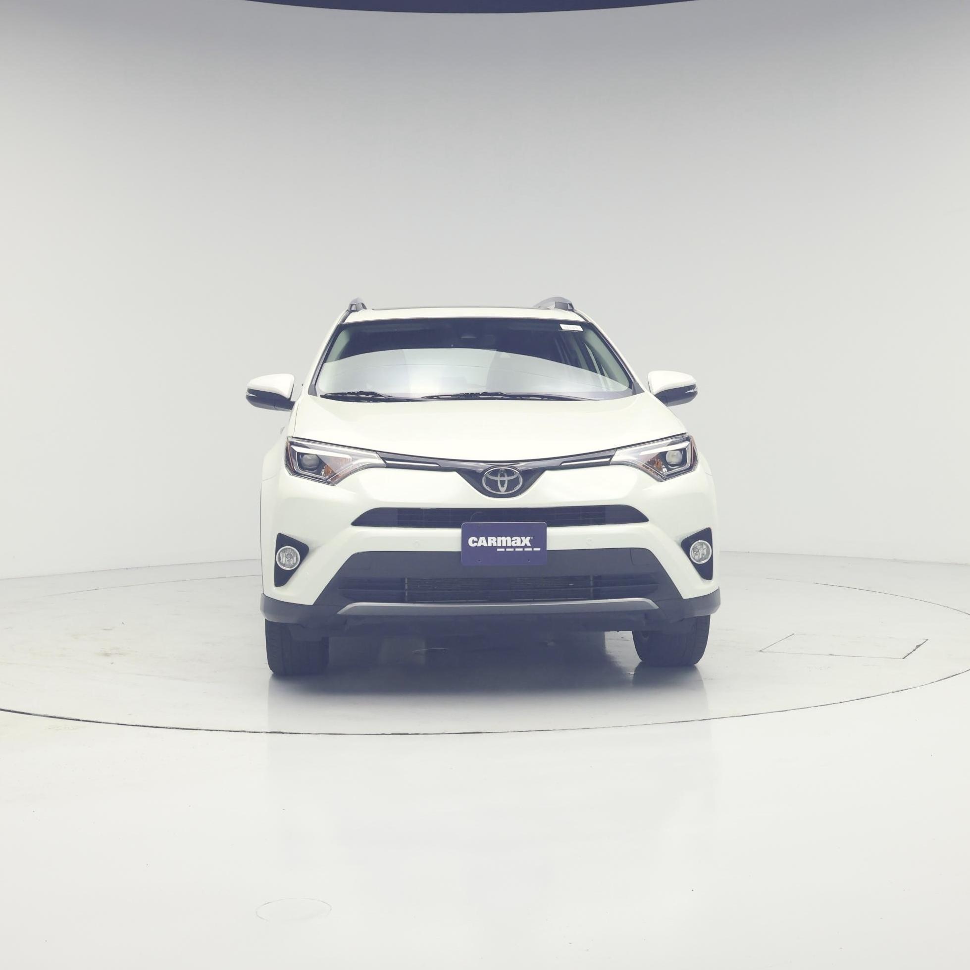 Thumbnail: 2017 Toyota RAV4 - 5