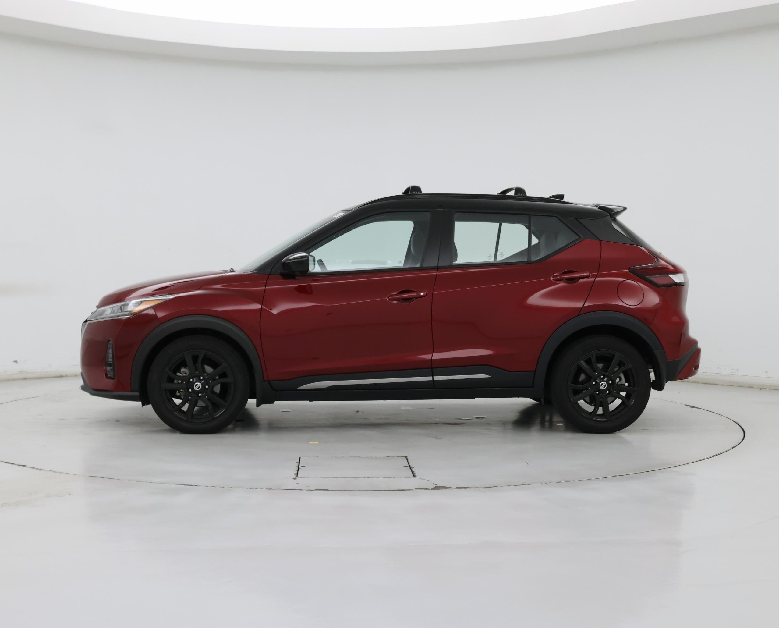 Thumbnail: 2021 Nissan Kicks - 3