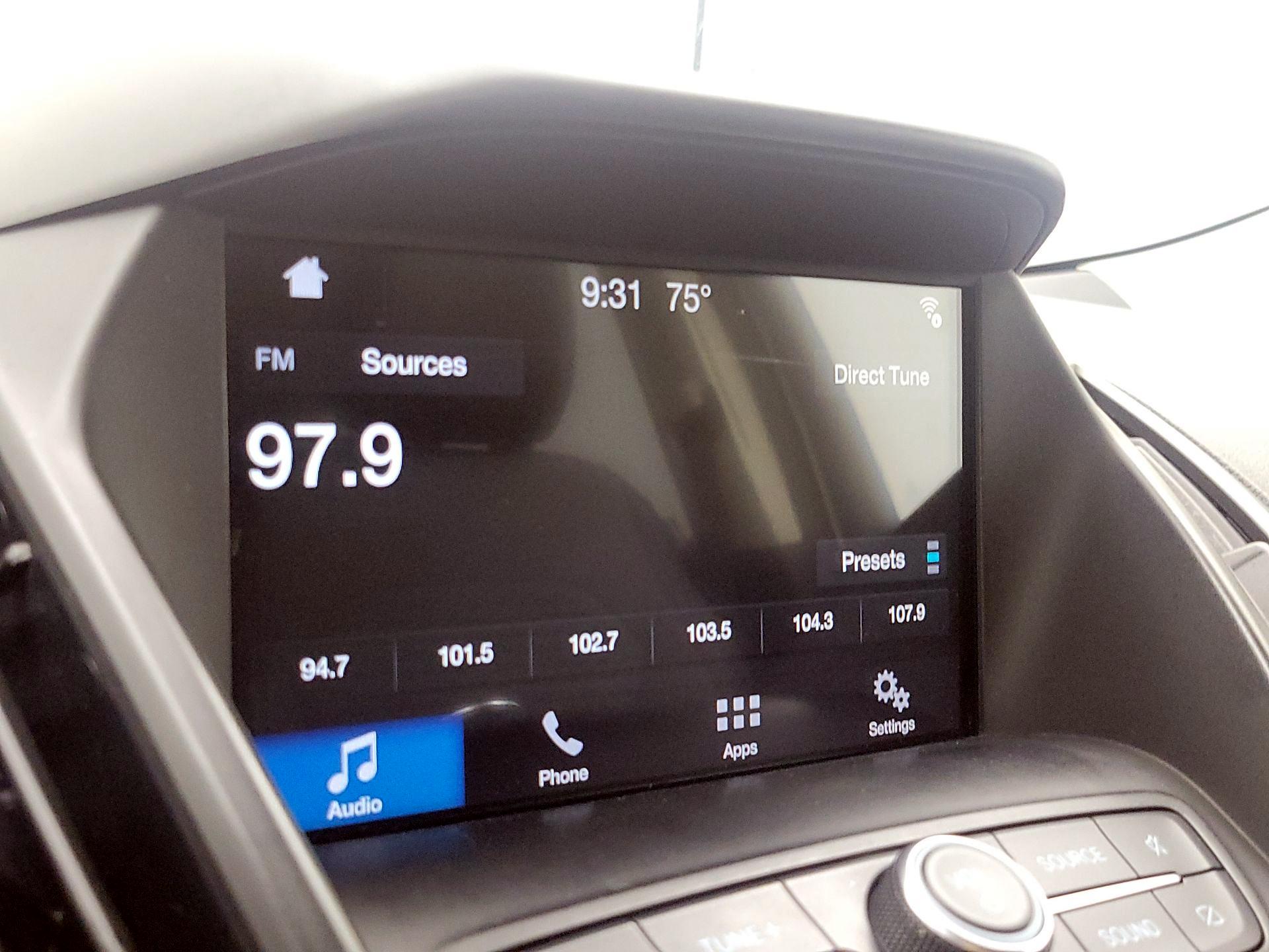 Thumbnail: 2019 Ford Escape - 15