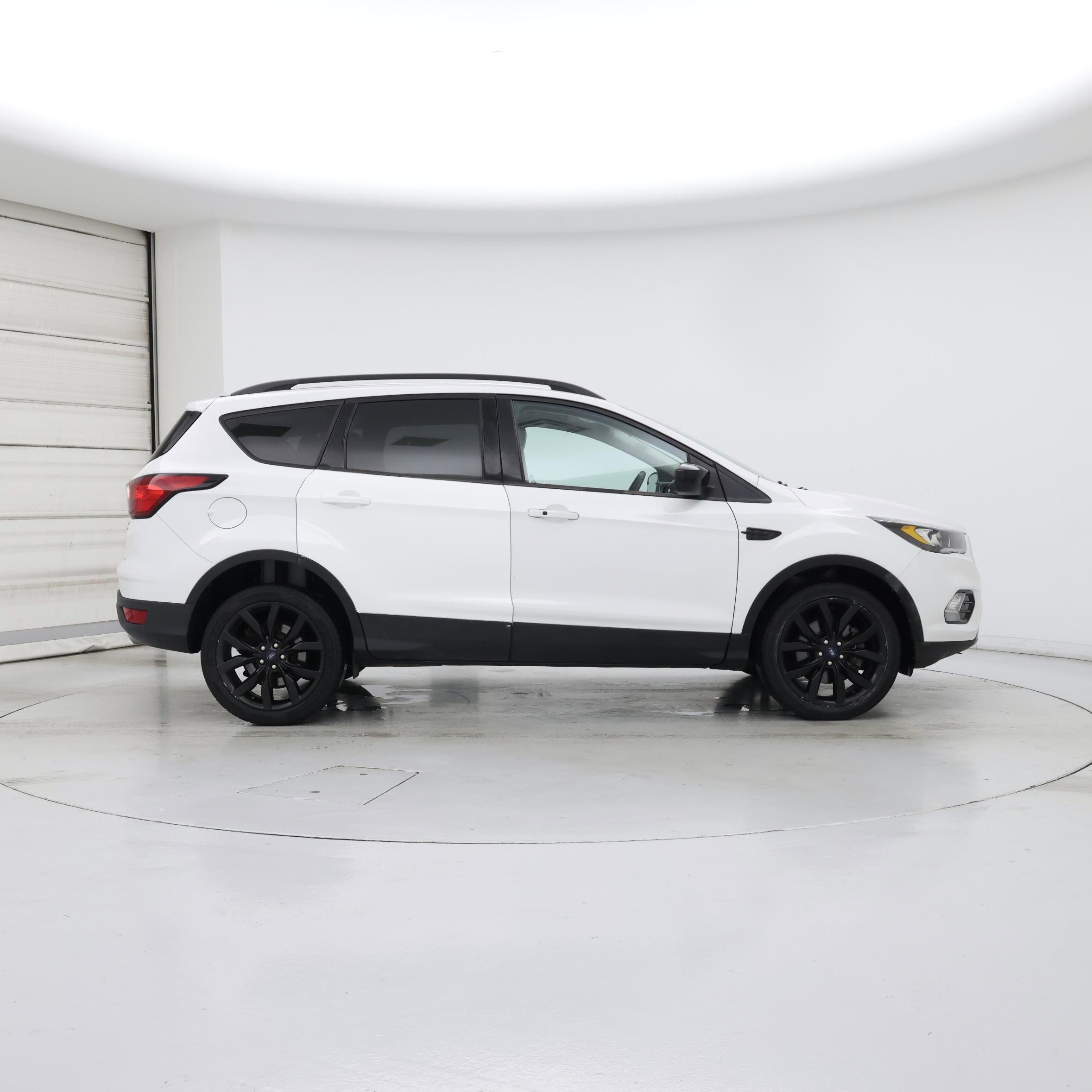 Thumbnail: 2019 Ford Escape - 7