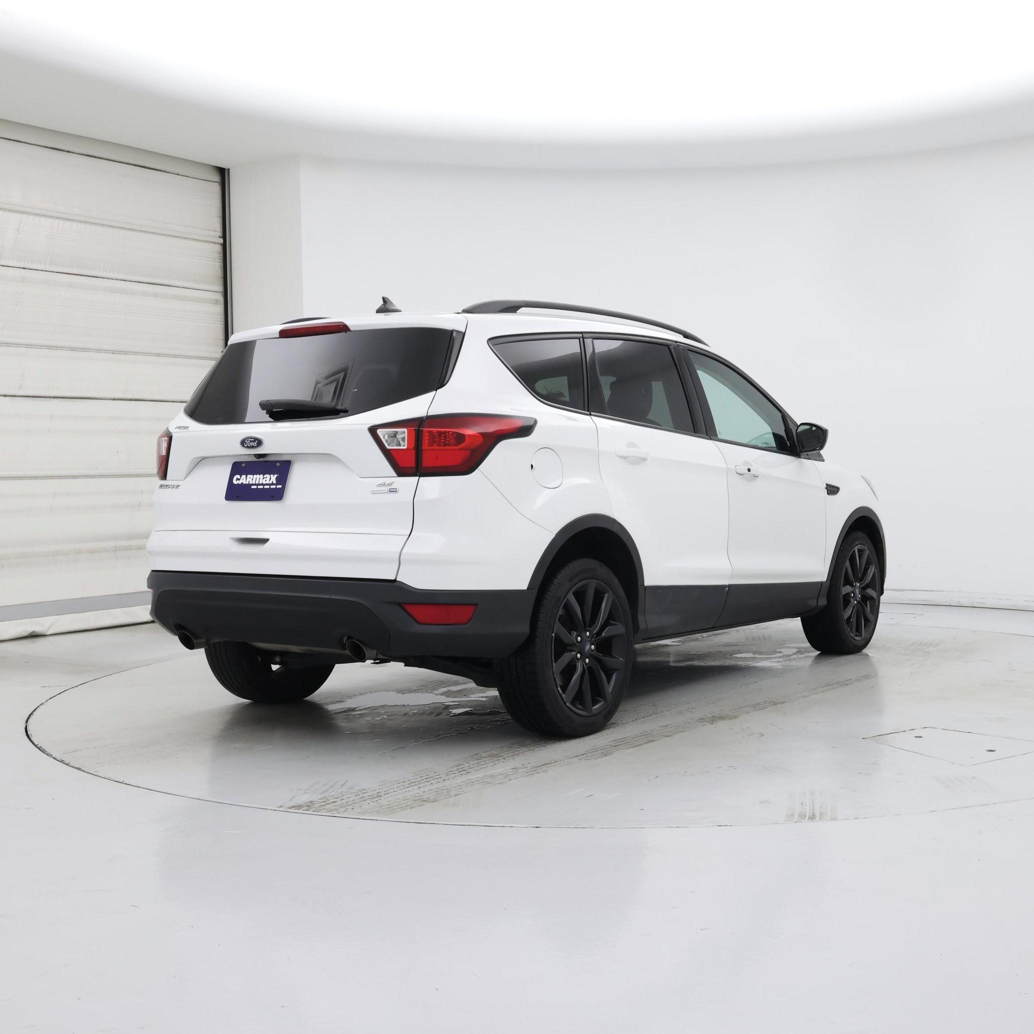 Thumbnail: 2019 Ford Escape - 8