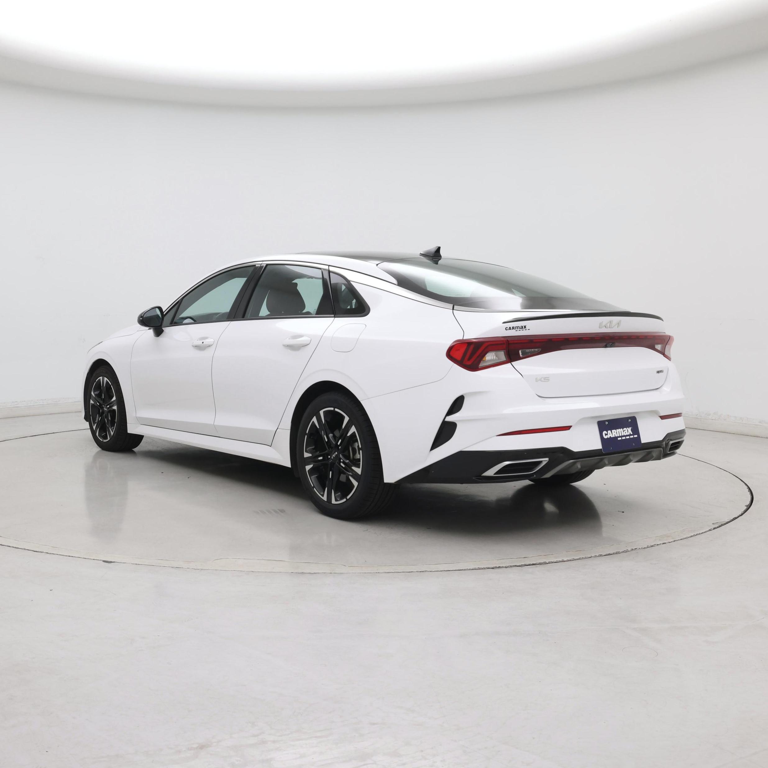 Thumbnail: 2023 Kia K5 - 2