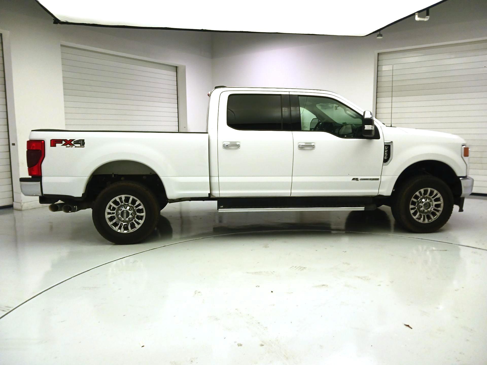 Thumbnail: 2020 Ford F-250 - 4
