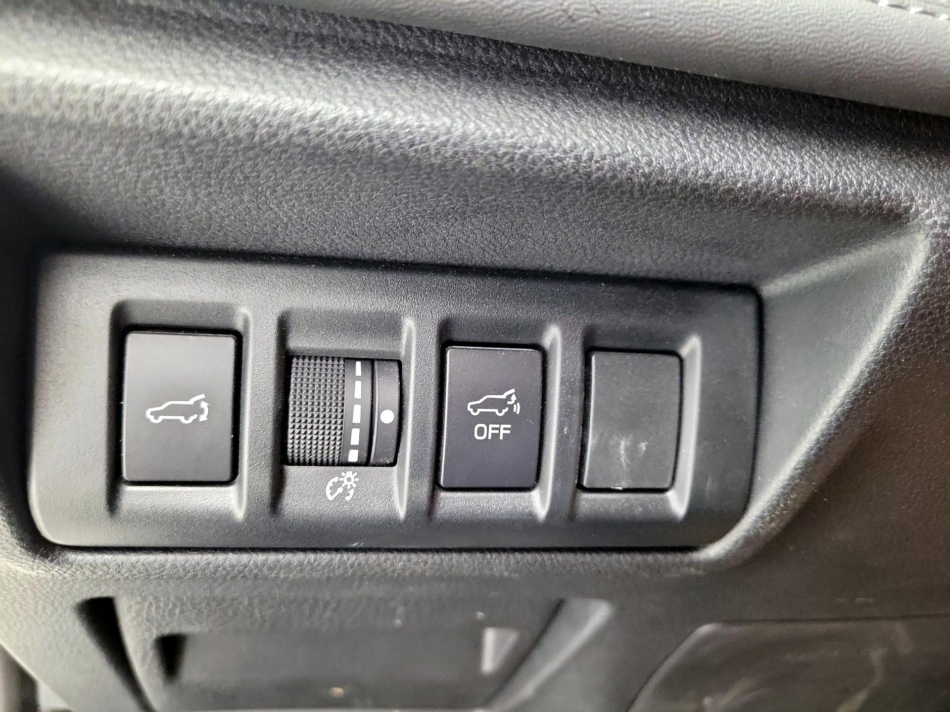 Thumbnail: 2020 Subaru Outback - 13