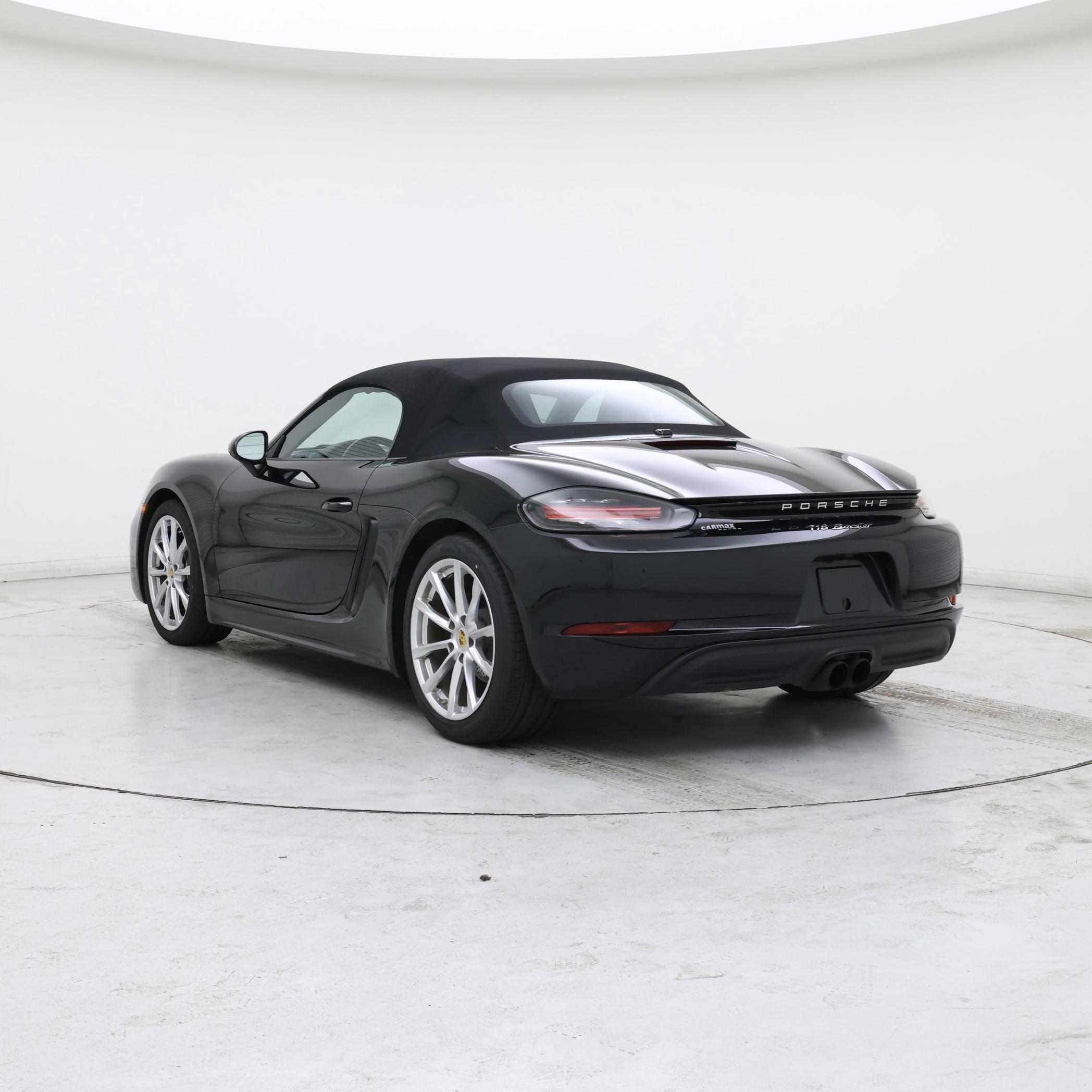 Thumbnail: 2017 Porsche 718 Boxster - 2