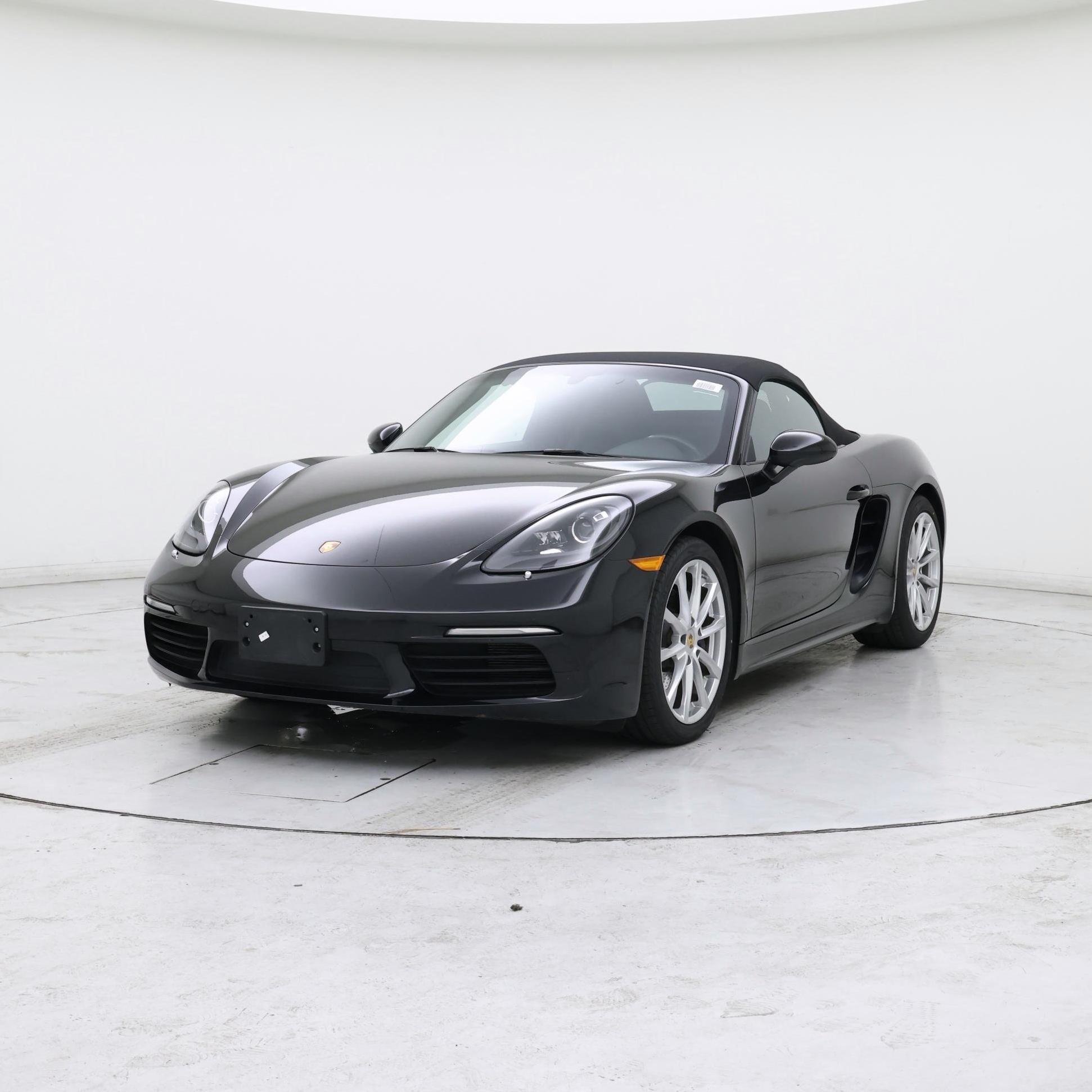 Thumbnail: 2017 Porsche 718 Boxster - 4