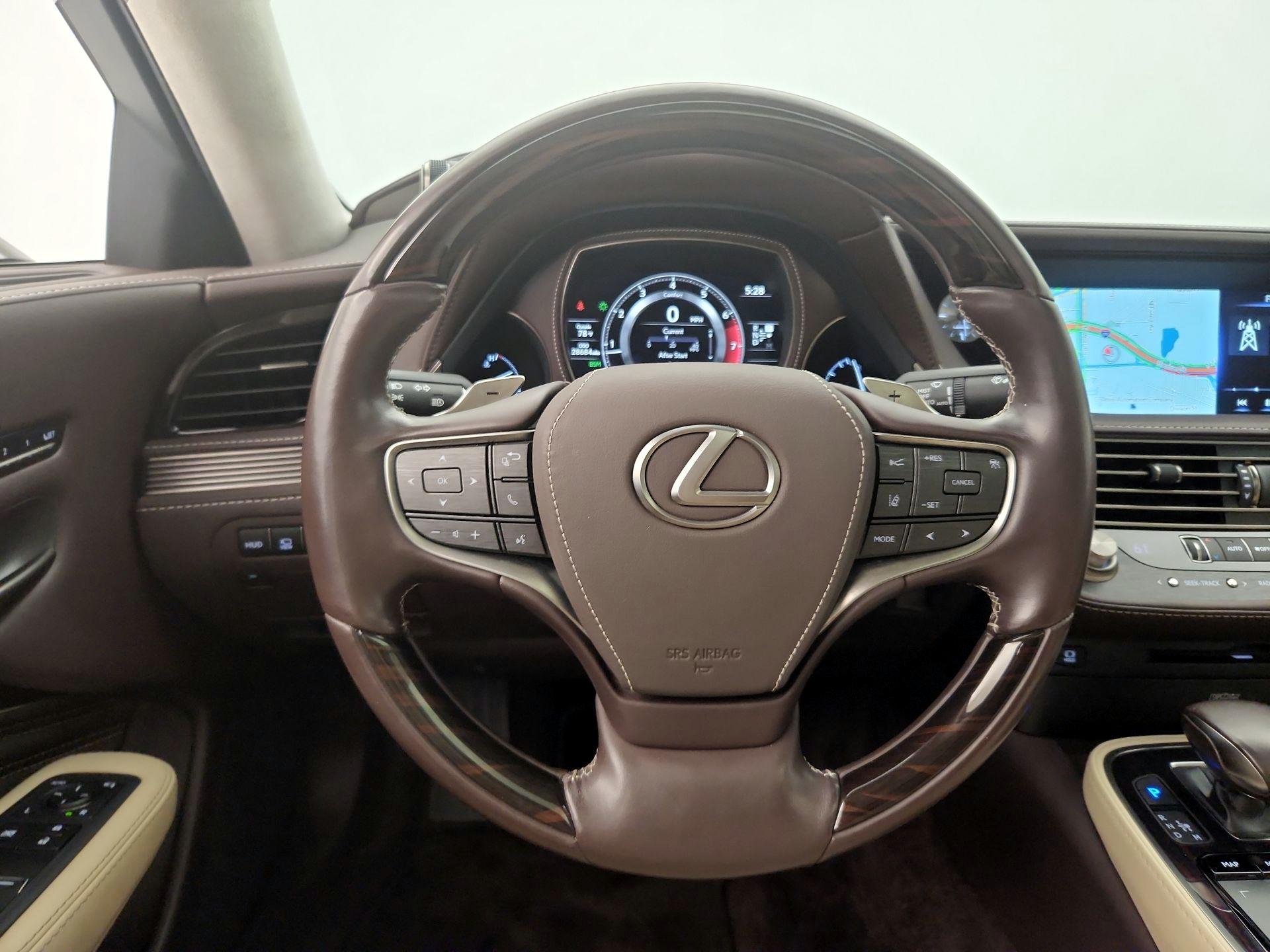 Thumbnail: 2018 Lexus LS - 10