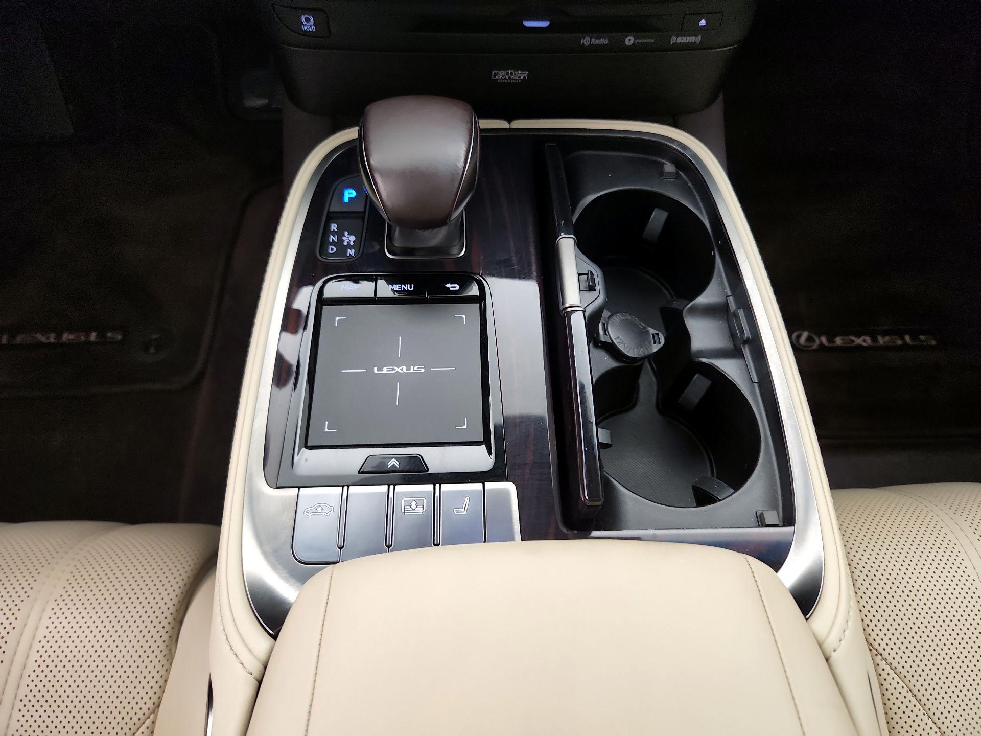 Thumbnail: 2018 Lexus LS - 18