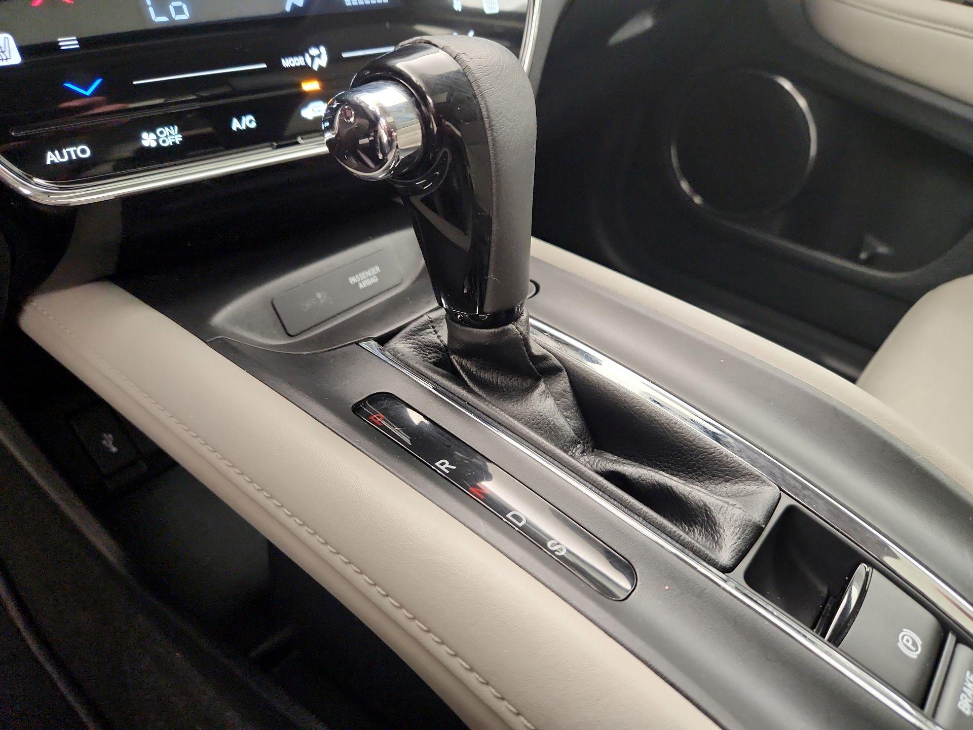 Thumbnail: 2017 Honda HR-V - 18