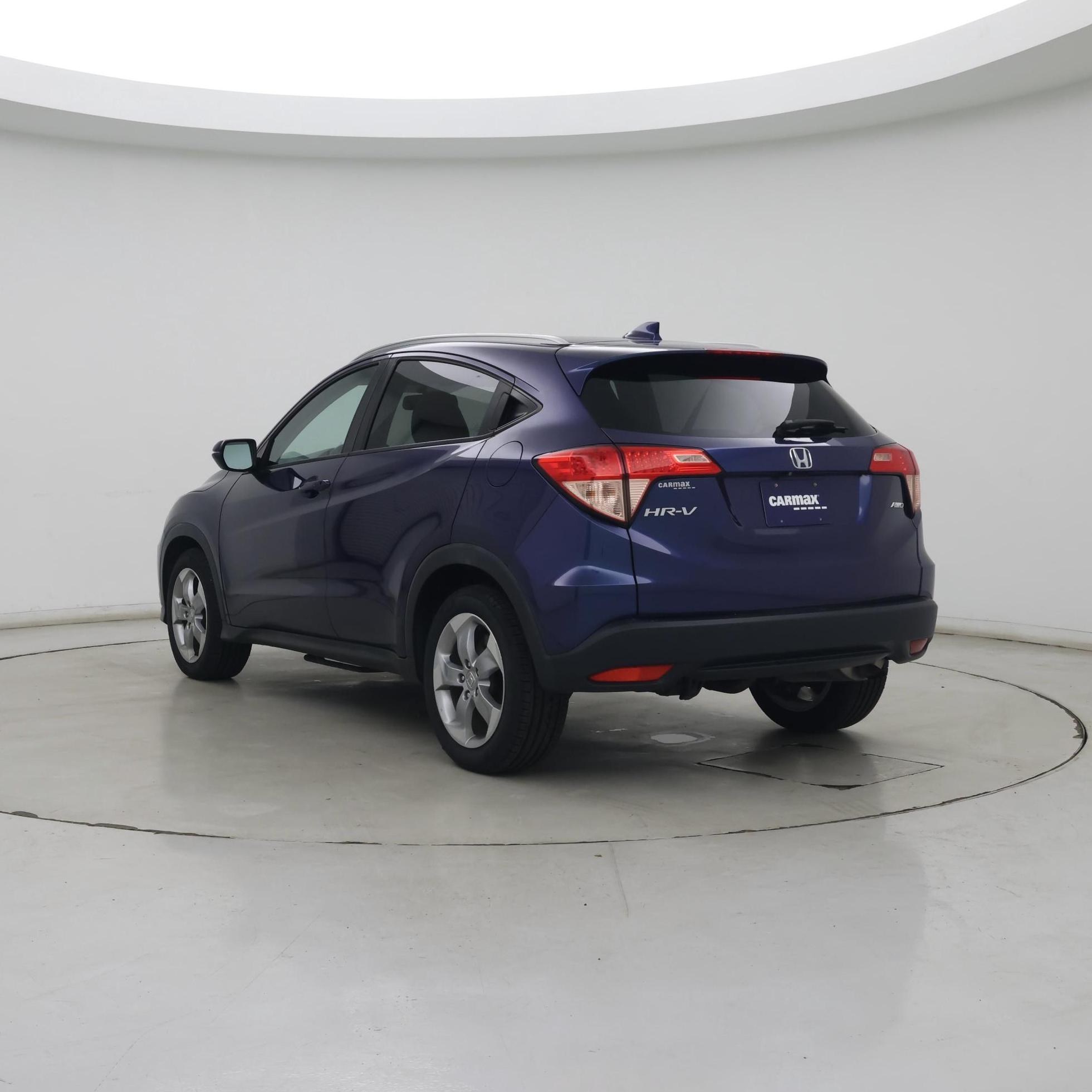 Thumbnail: 2017 Honda HR-V - 2