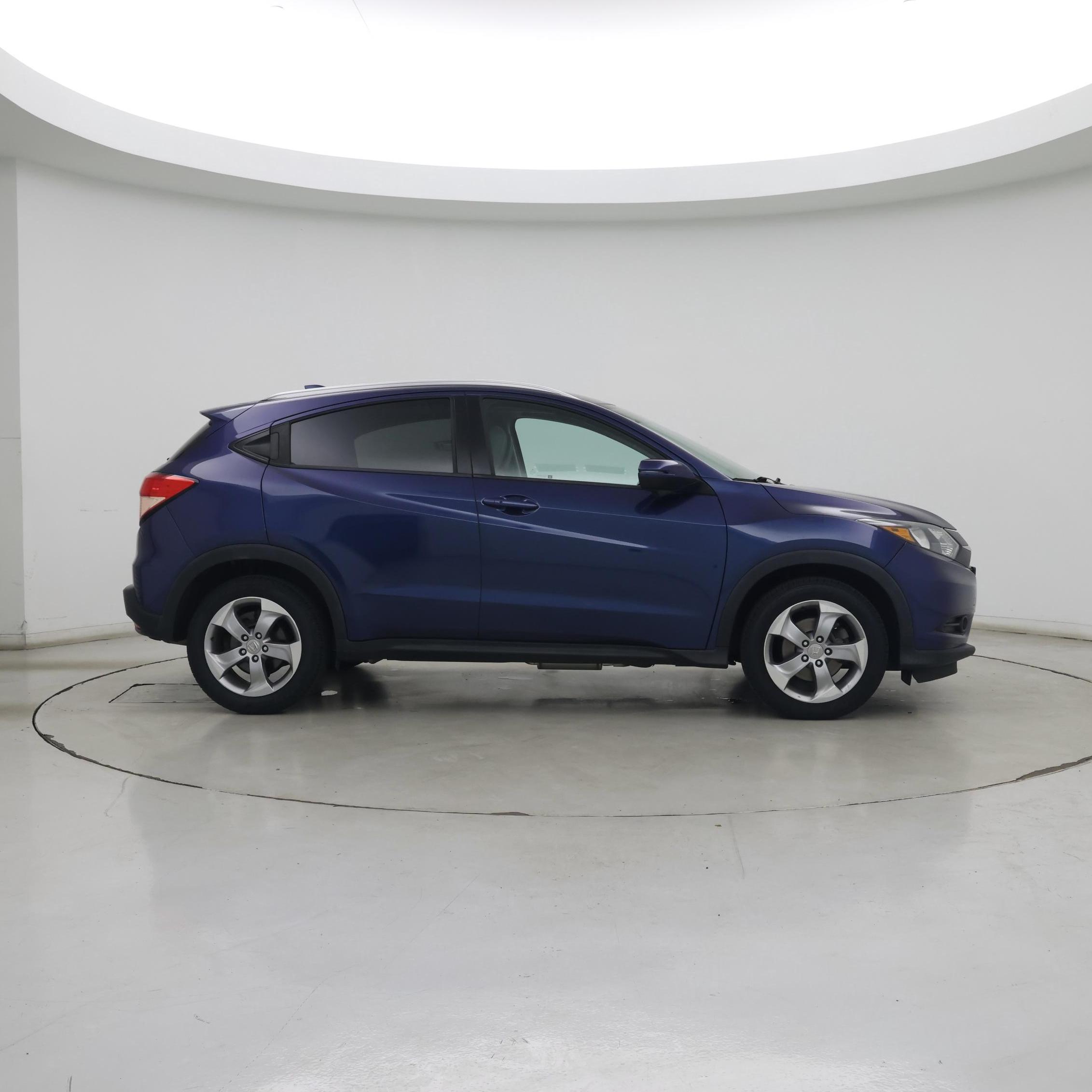 Thumbnail: 2017 Honda HR-V - 7