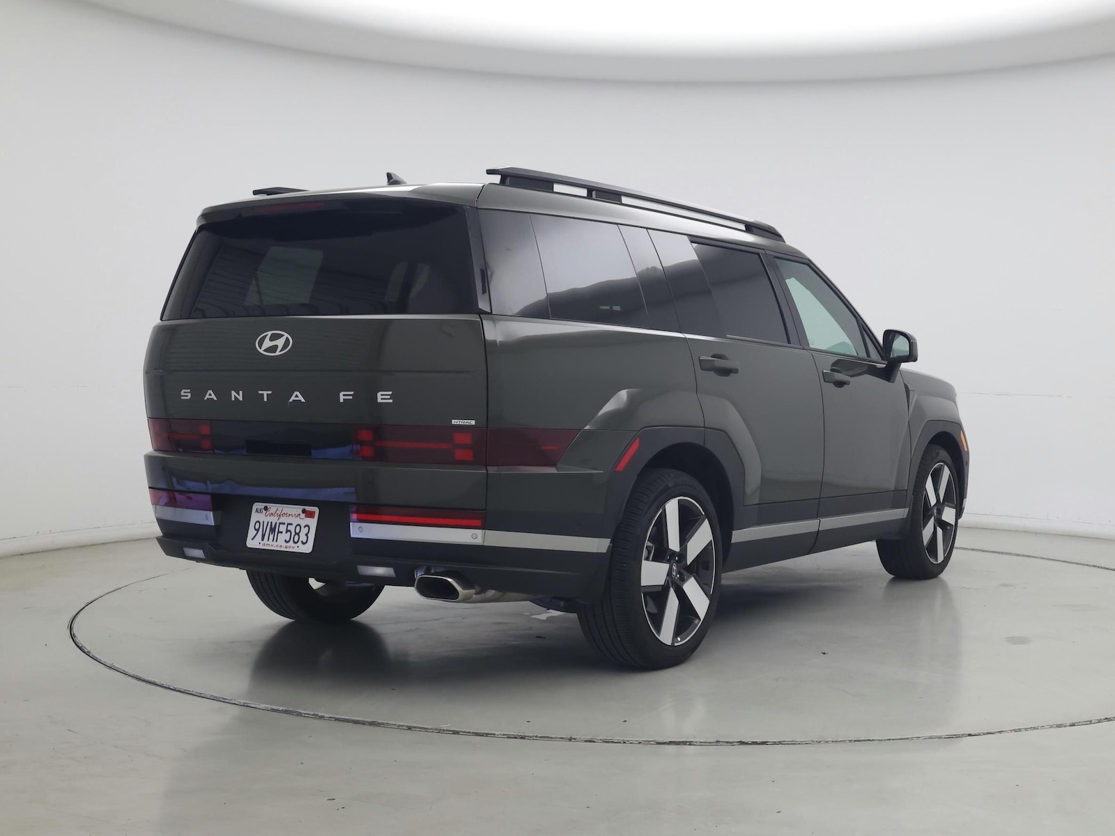 2025 Hyundai Santa Fe Limited - Photo 9