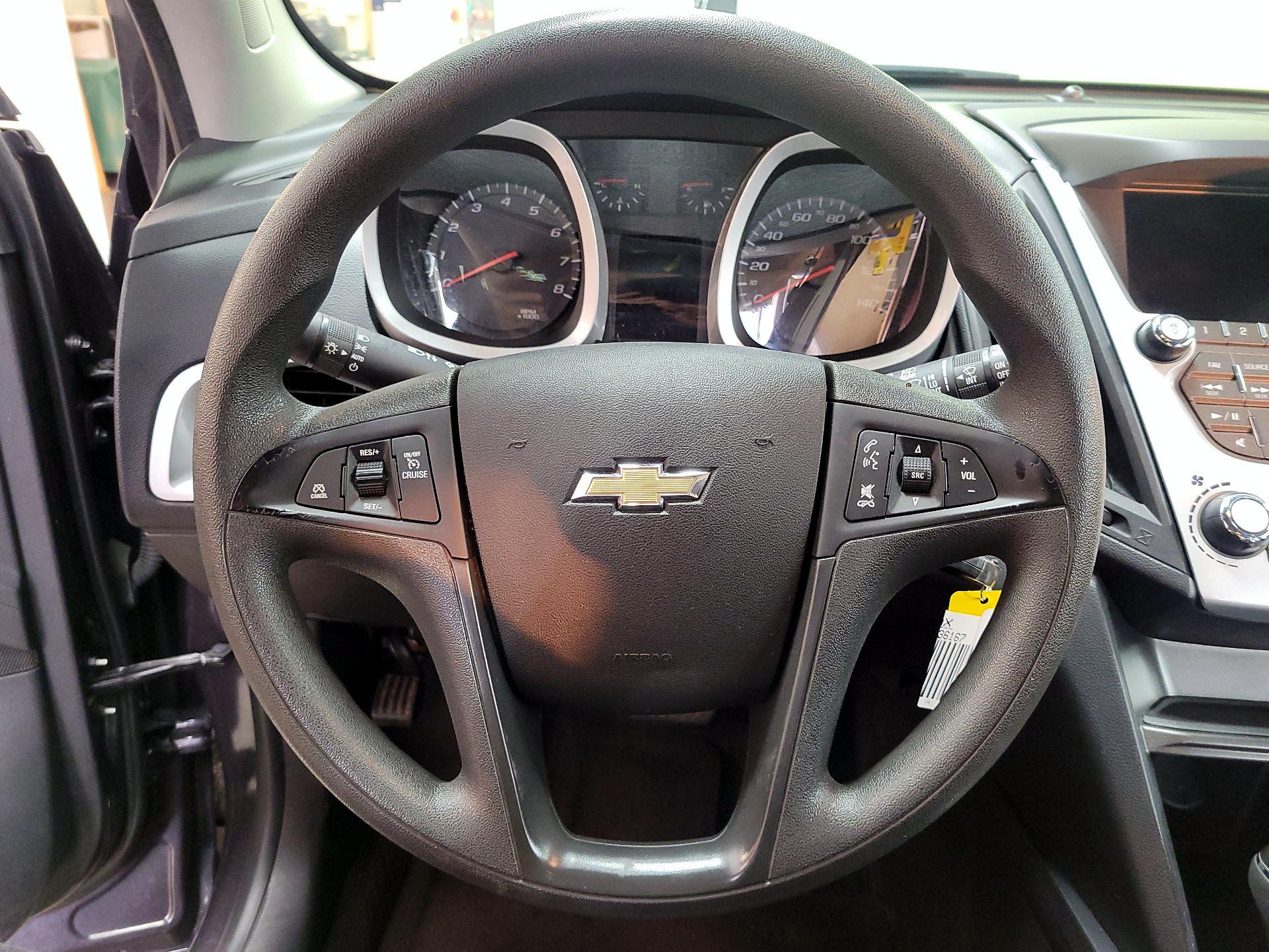 Thumbnail: 2016 Chevrolet Equinox - 10