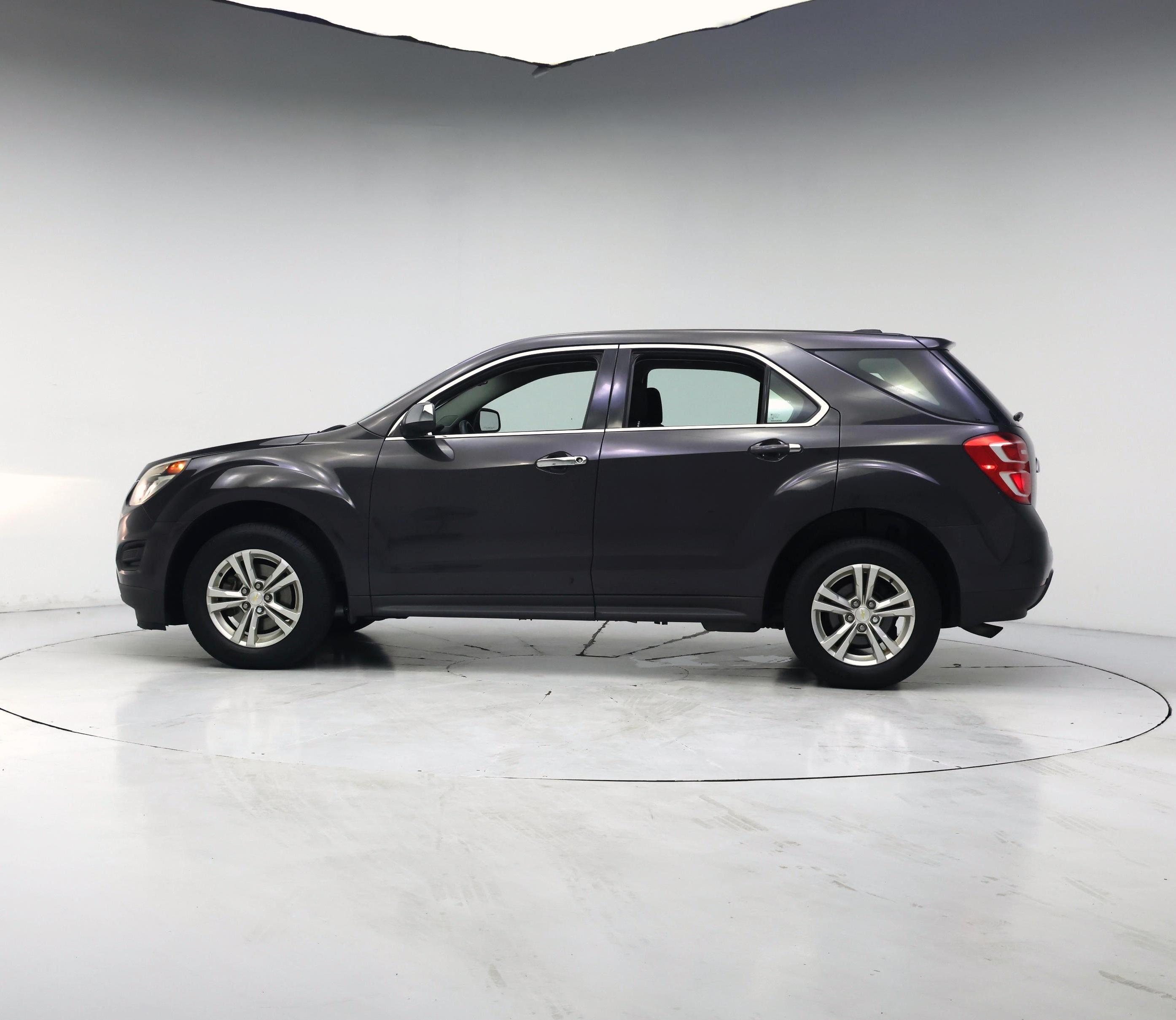 Thumbnail: 2016 Chevrolet Equinox - 3