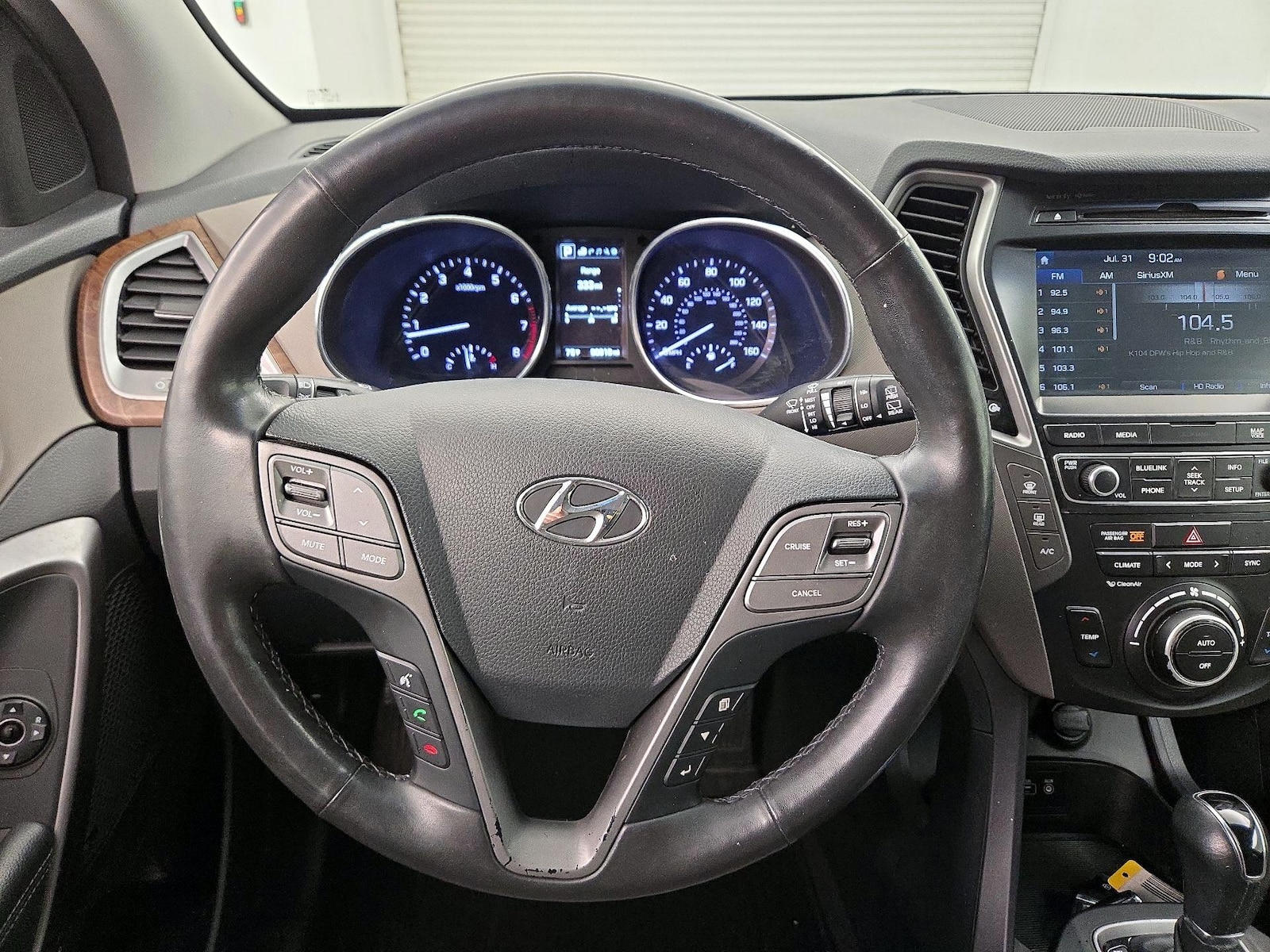 2017 Hyundai Santa Fe SE Ultimate - Photo 11