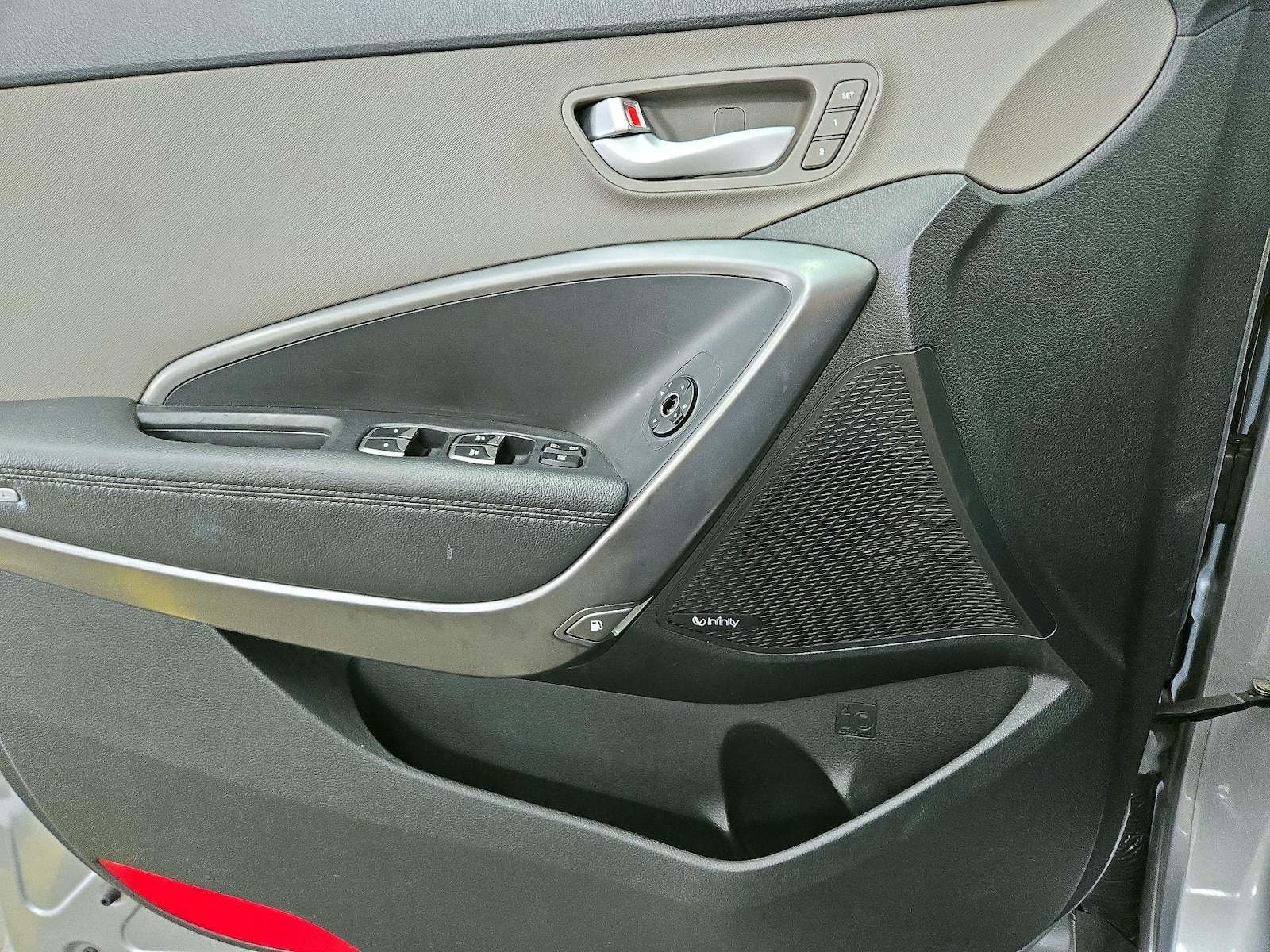 2017 Hyundai Santa Fe SE Ultimate - Photo 13