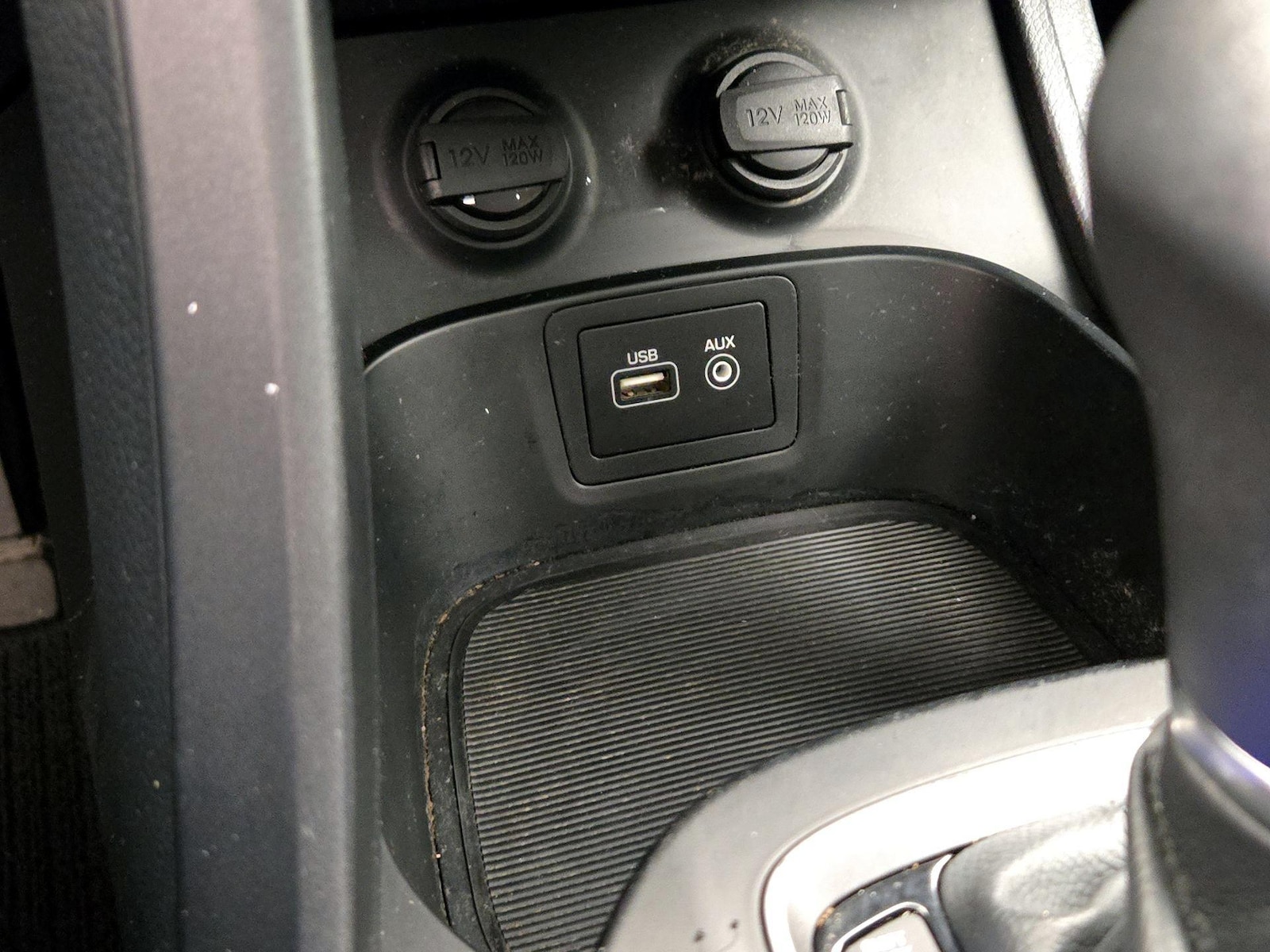 2017 Hyundai Santa Fe SE Ultimate - Photo 20