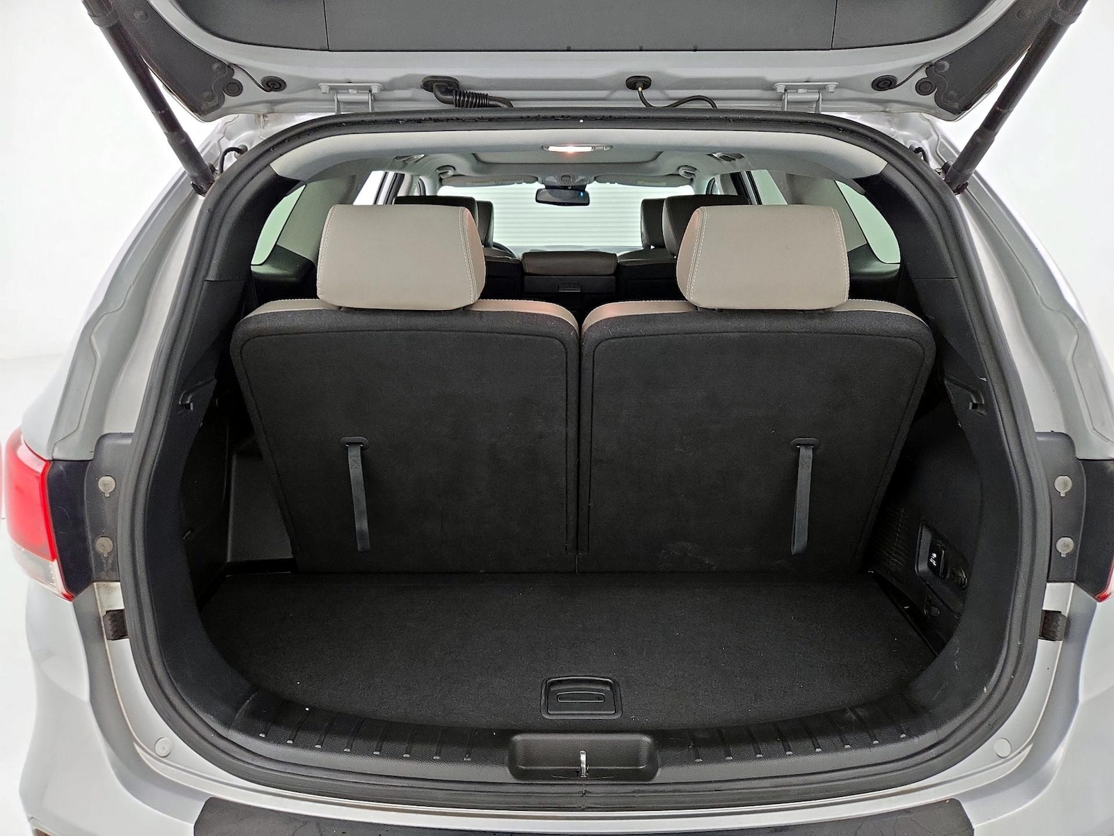 2017 Hyundai Santa Fe SE Ultimate - Photo 24