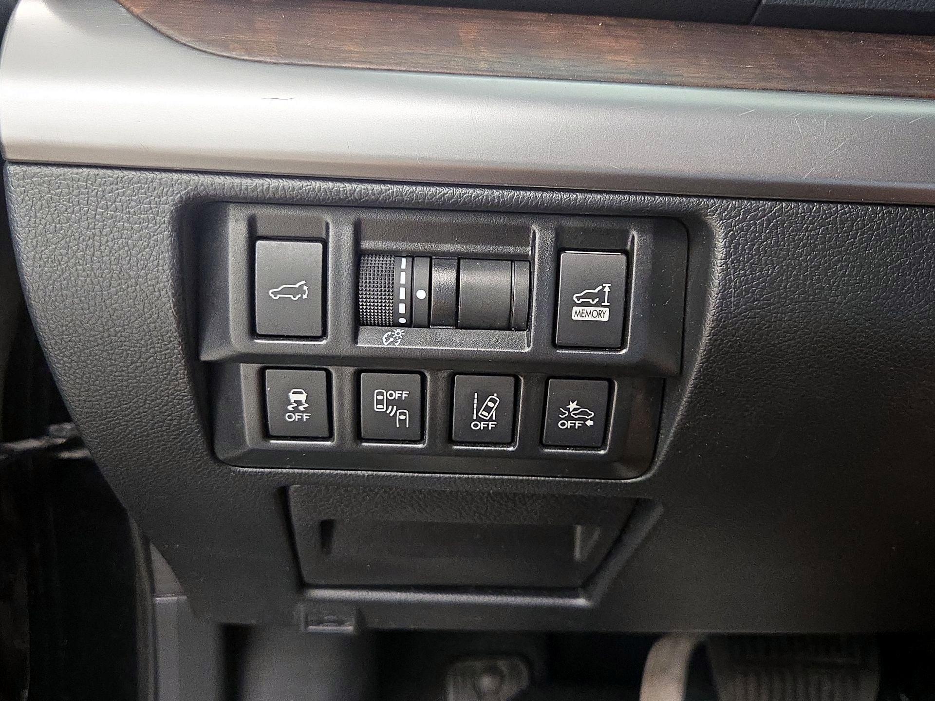 Thumbnail: 2019 Subaru Outback - 13