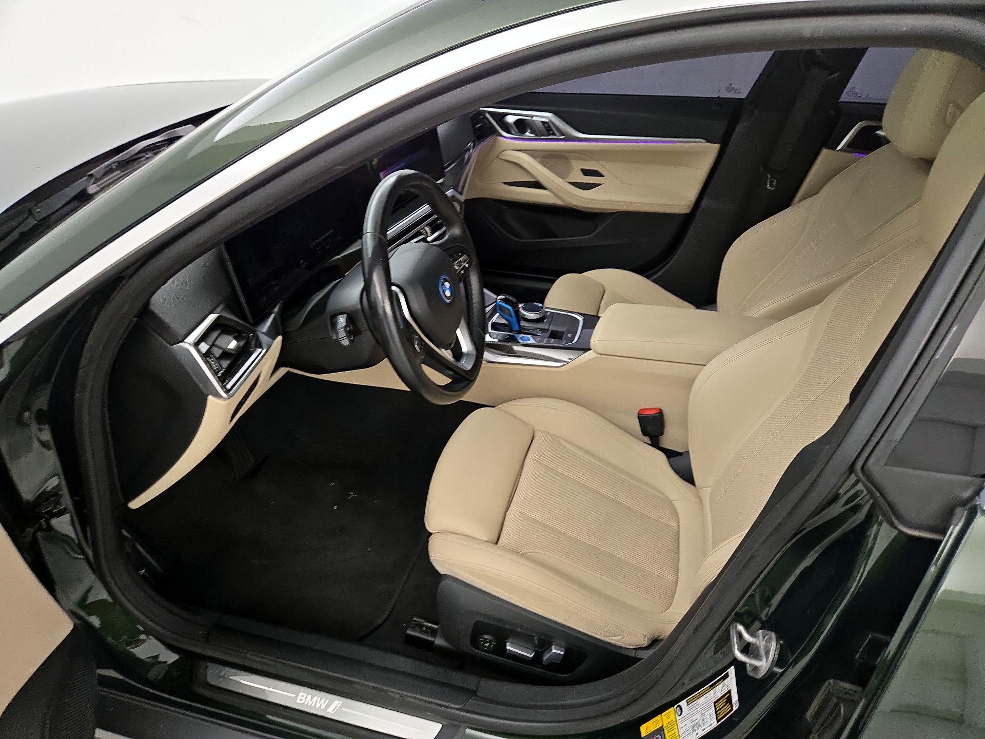 Thumbnail: 2023 BMW i4 - 11