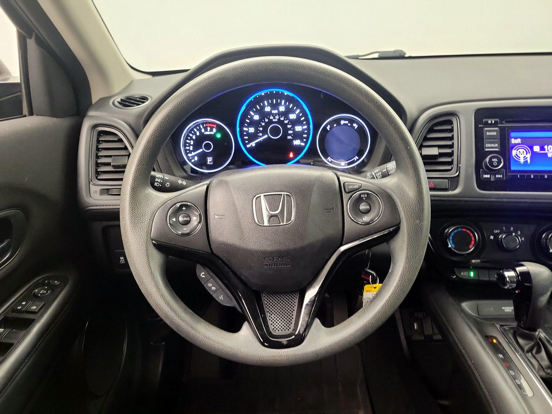 Thumbnail: 2018 Honda HR-V - 10
