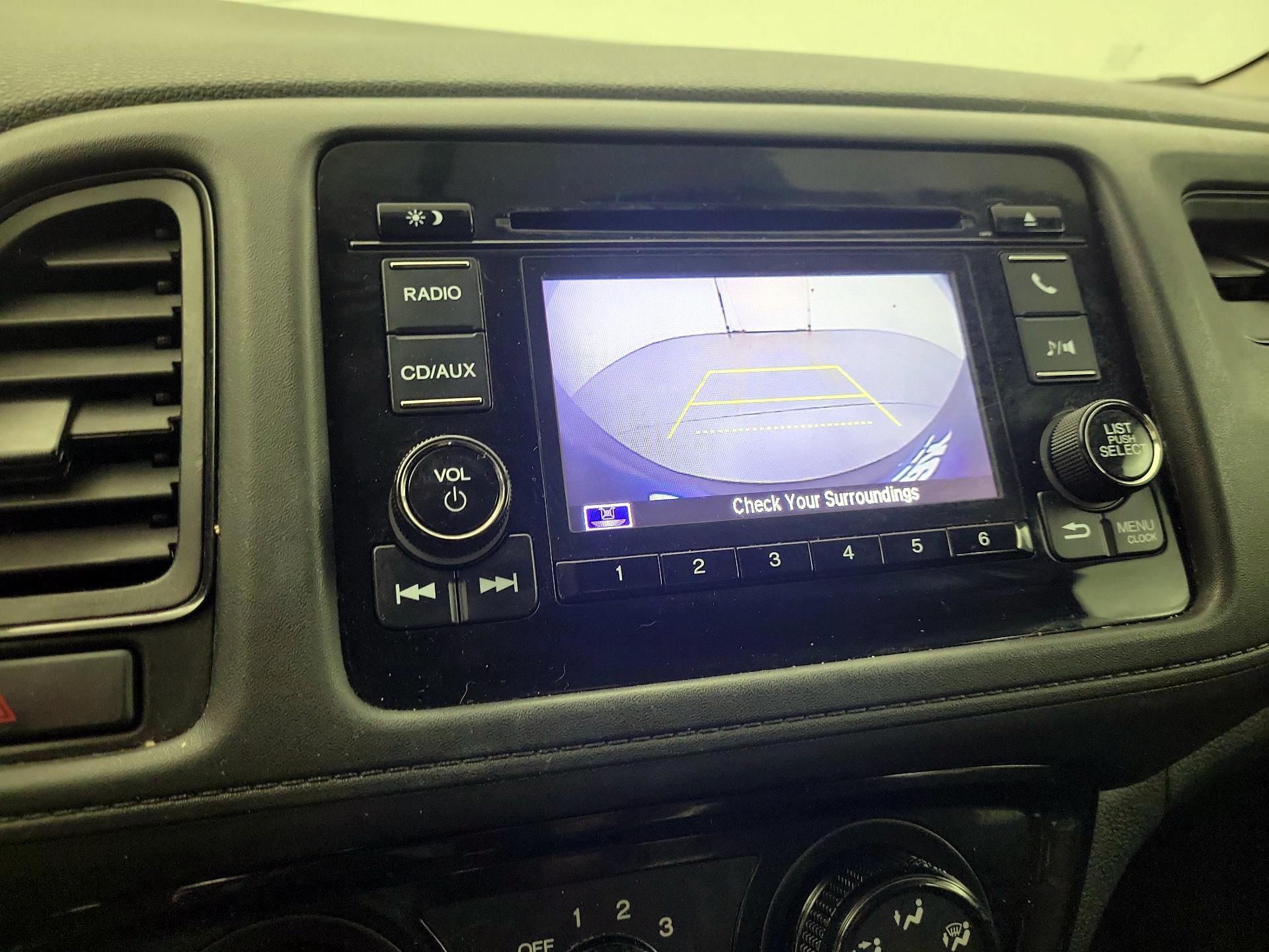 Thumbnail: 2018 Honda HR-V - 14