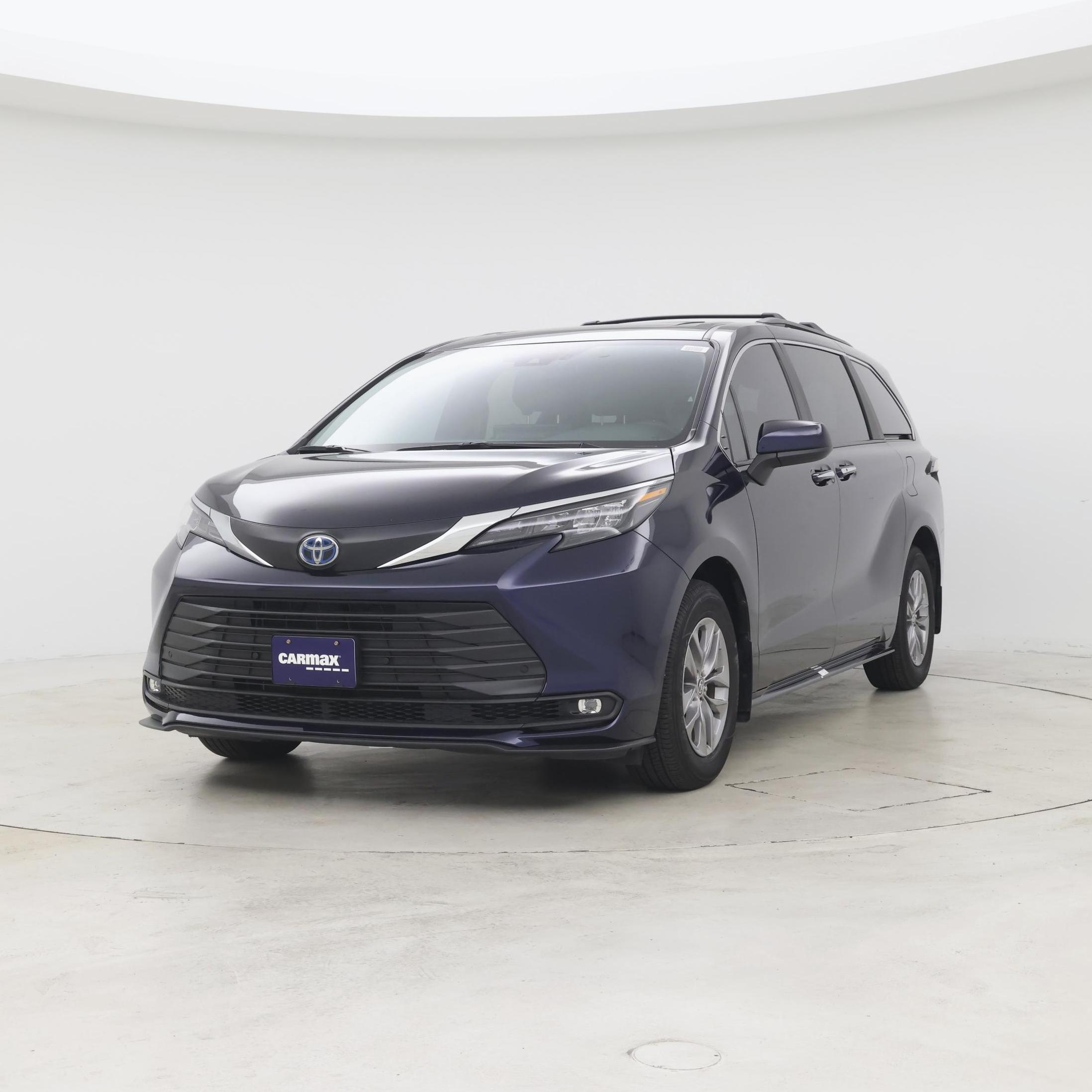 Thumbnail: 2025 Toyota Sienna - 4