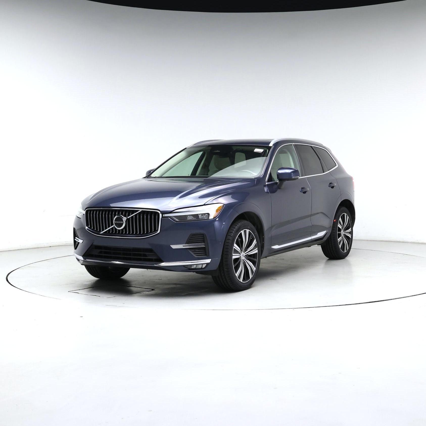 Thumbnail: 2022 Volvo XC60 - 4
