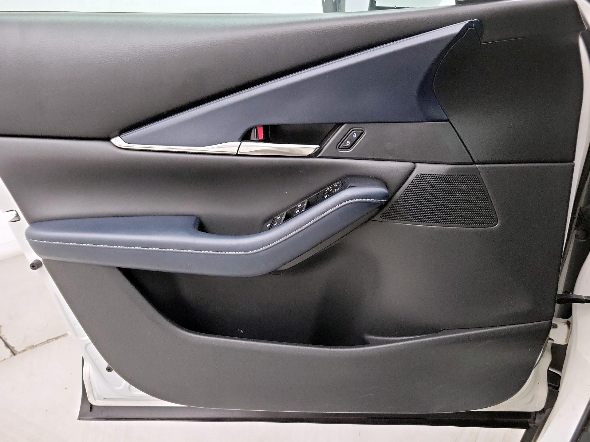 Thumbnail: 2021 Mazda CX-30 - 12