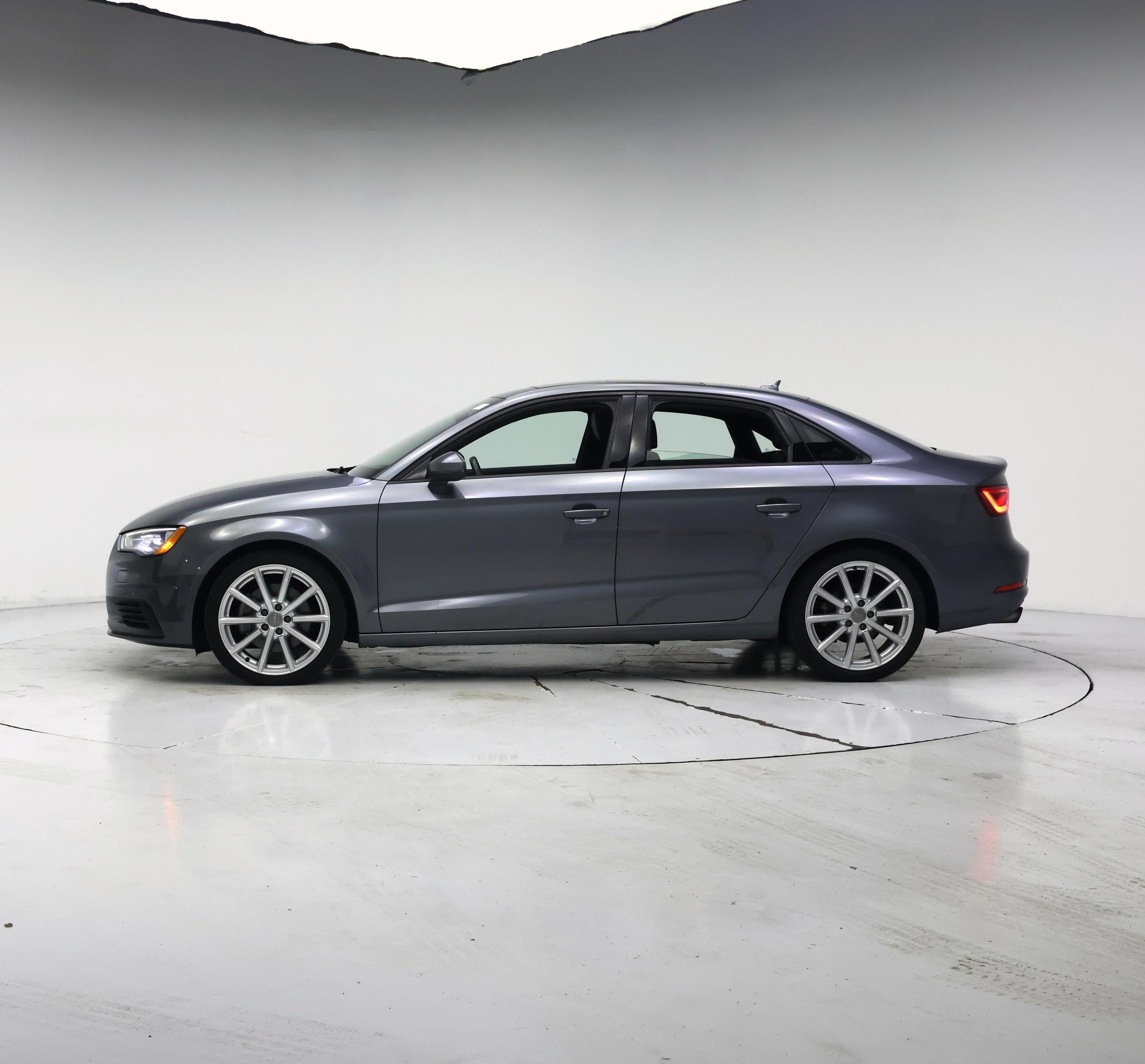 Thumbnail: 2016 Audi A3 - 3