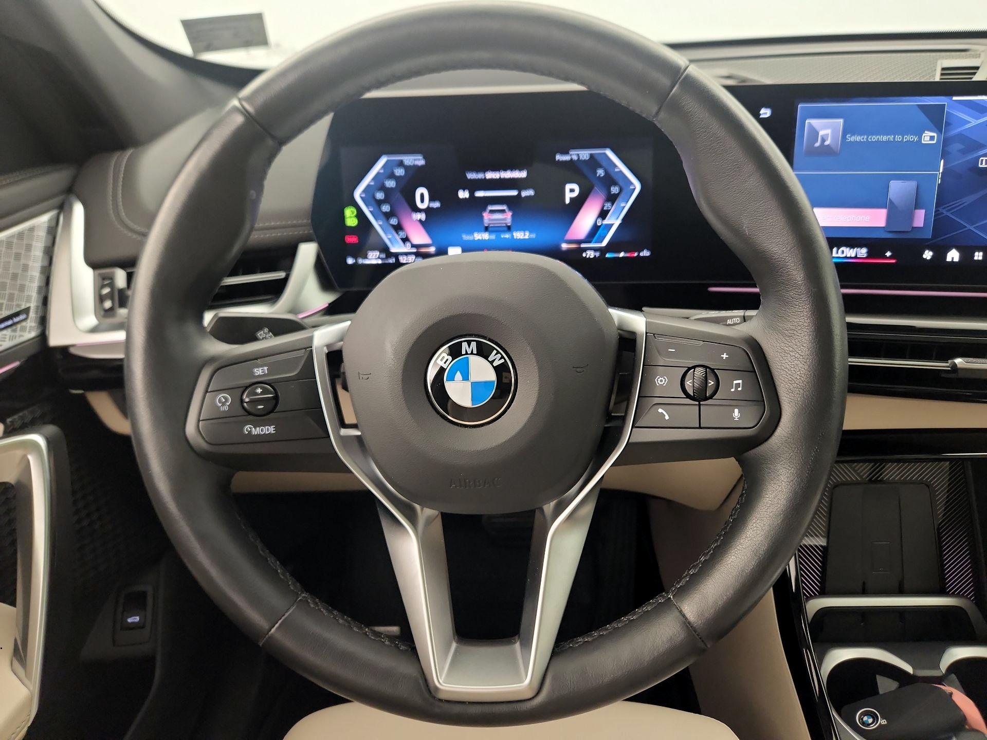Thumbnail: 2025 BMW X1 - 10