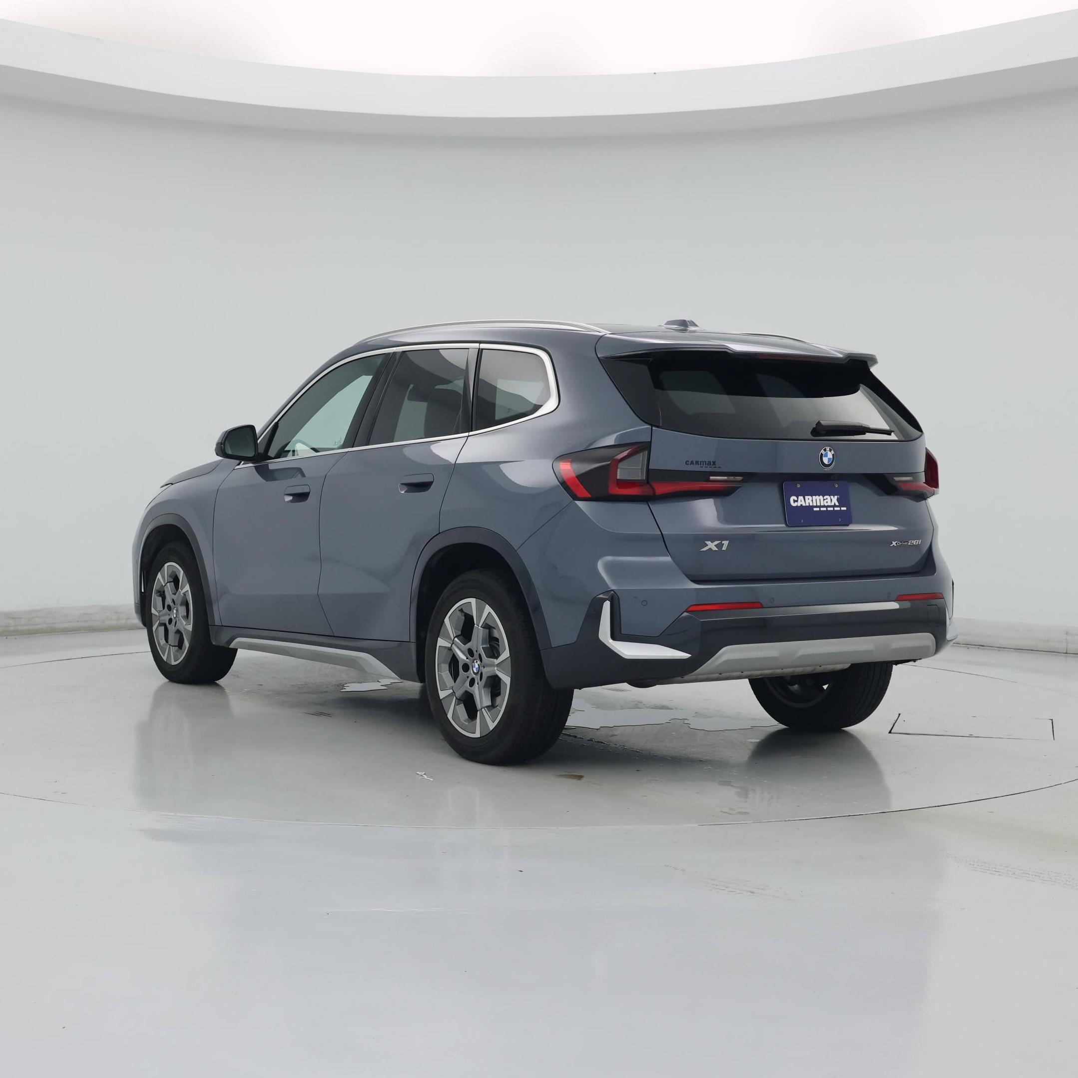 Thumbnail: 2025 BMW X1 - 2