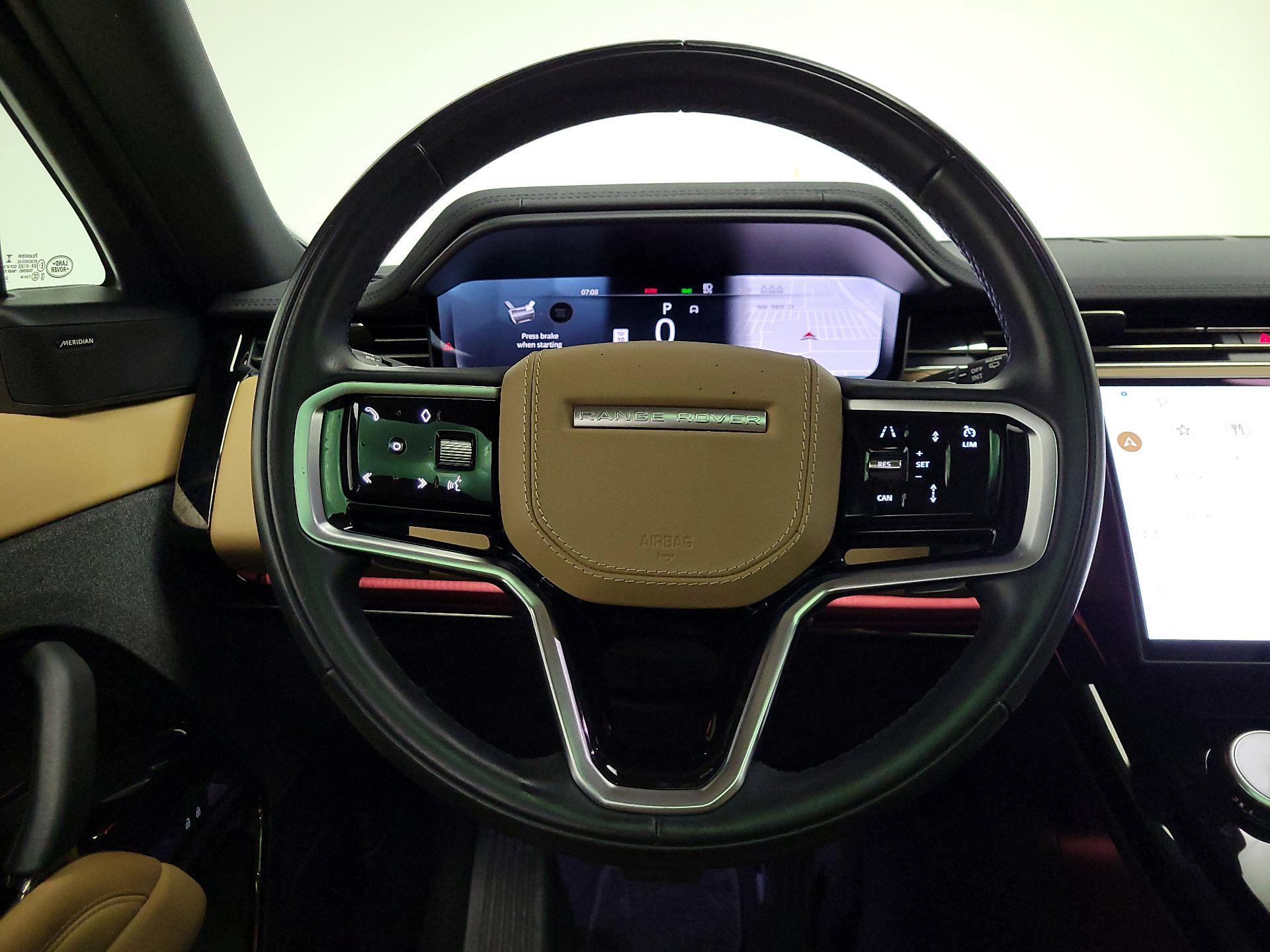 Thumbnail: 2023 Land Rover Range Rover Sport - 10