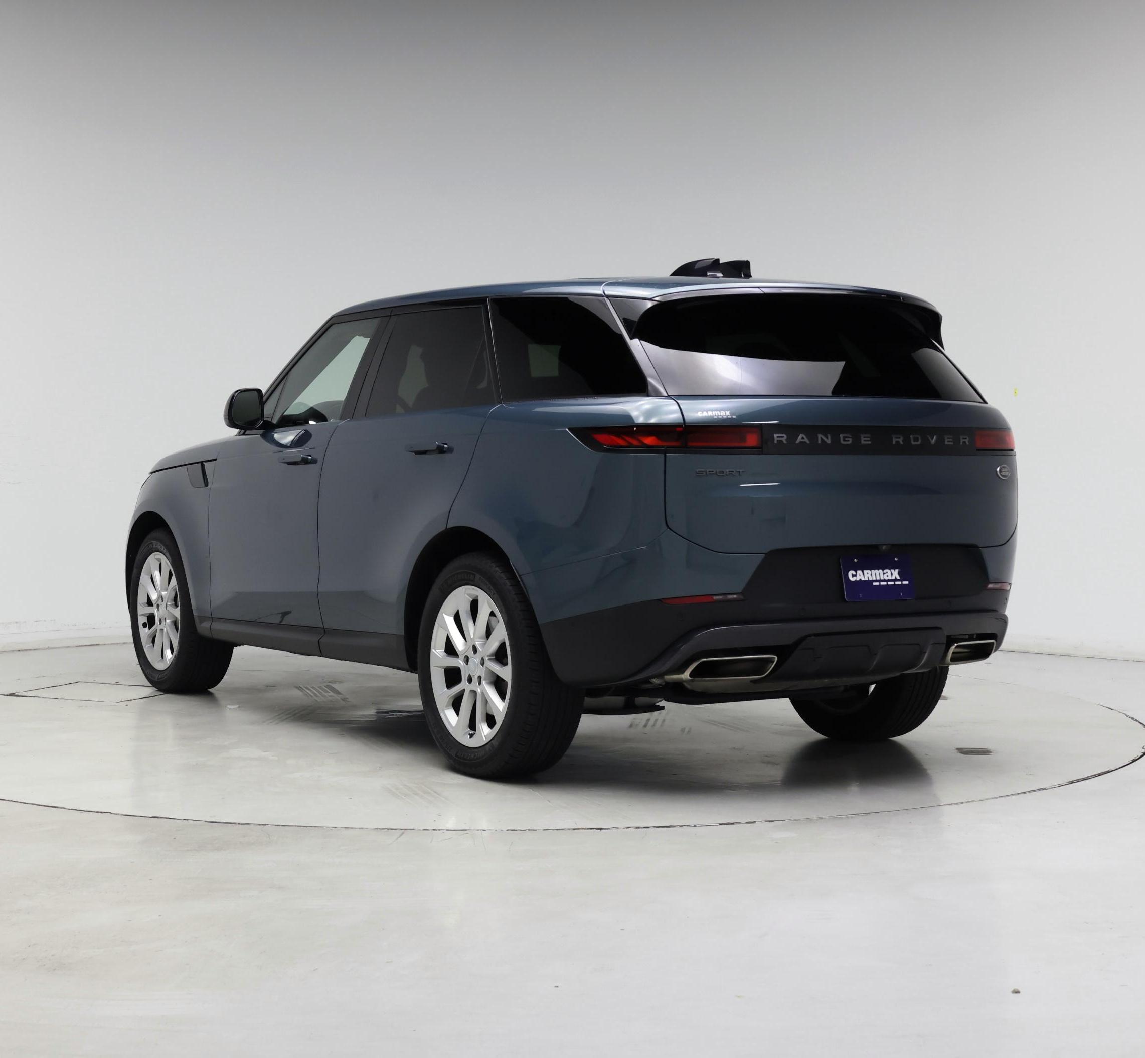 Thumbnail: 2023 Land Rover Range Rover Sport - 2