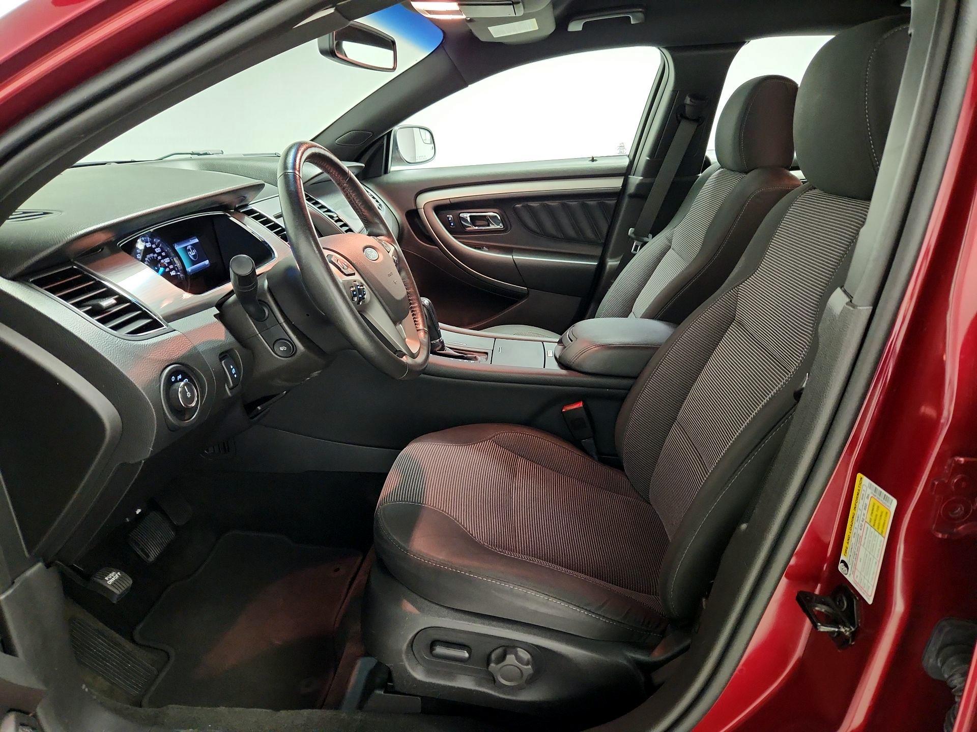Thumbnail: 2015 Ford Taurus - 11