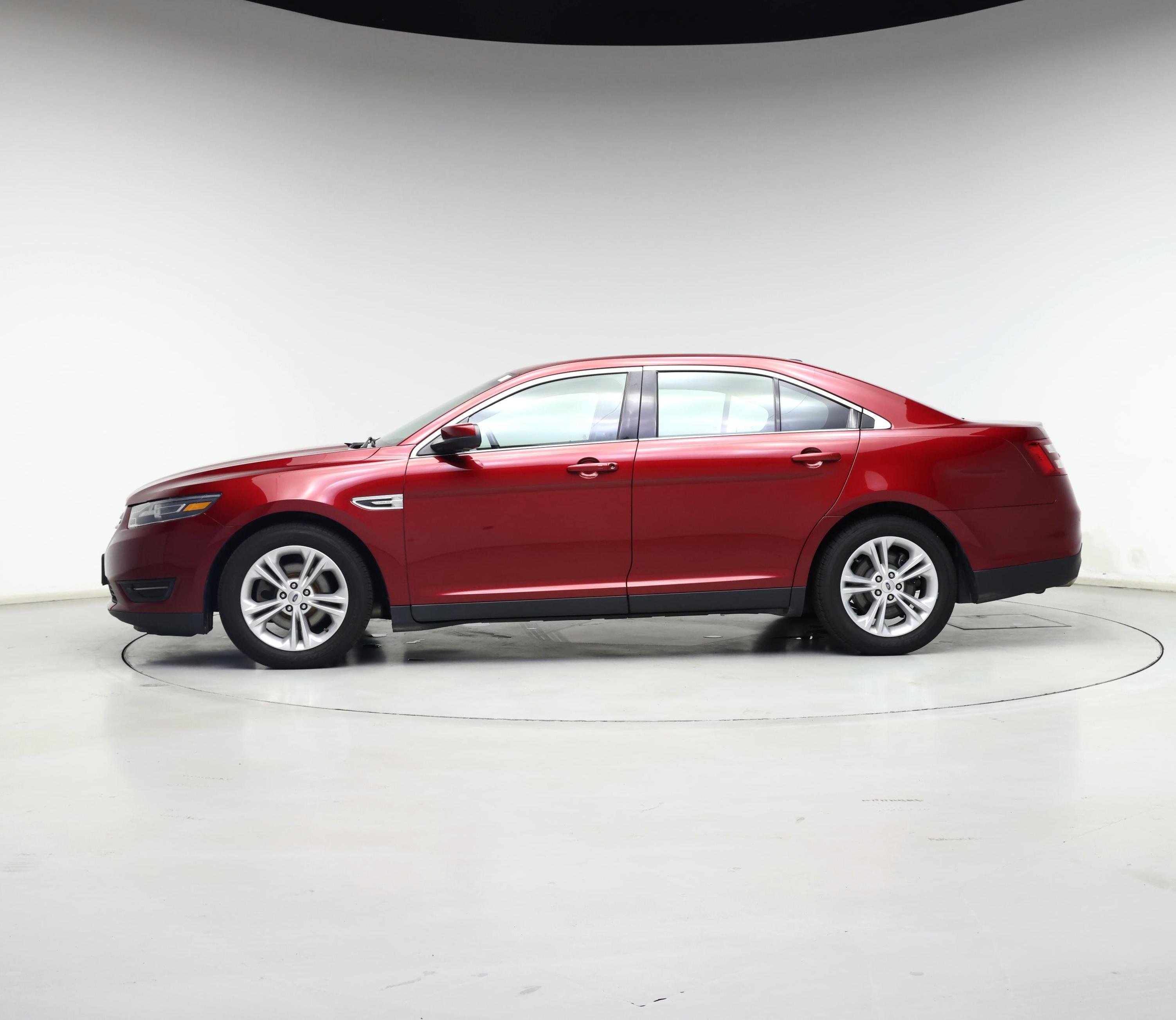 Thumbnail: 2015 Ford Taurus - 3