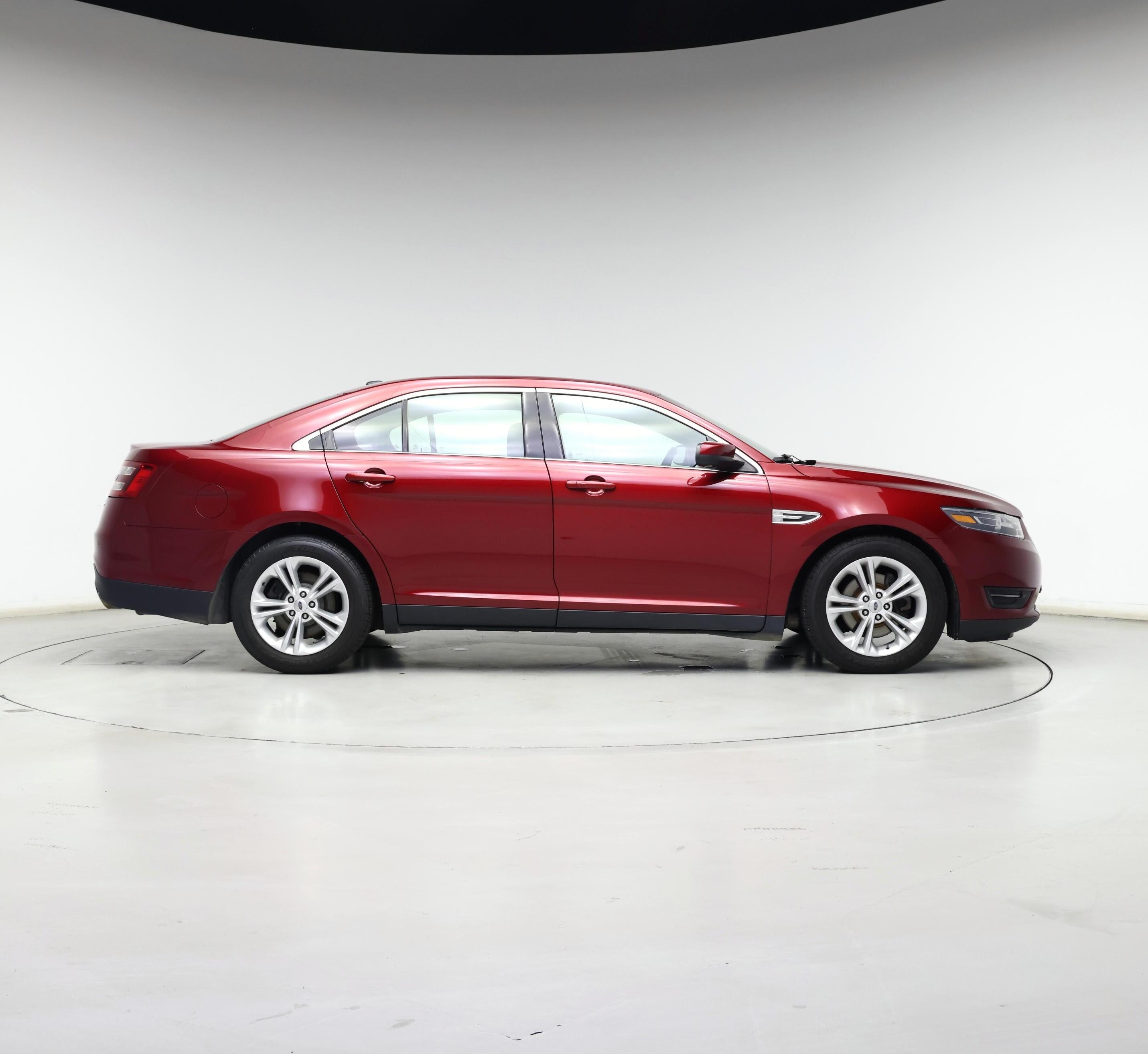 Thumbnail: 2015 Ford Taurus - 7
