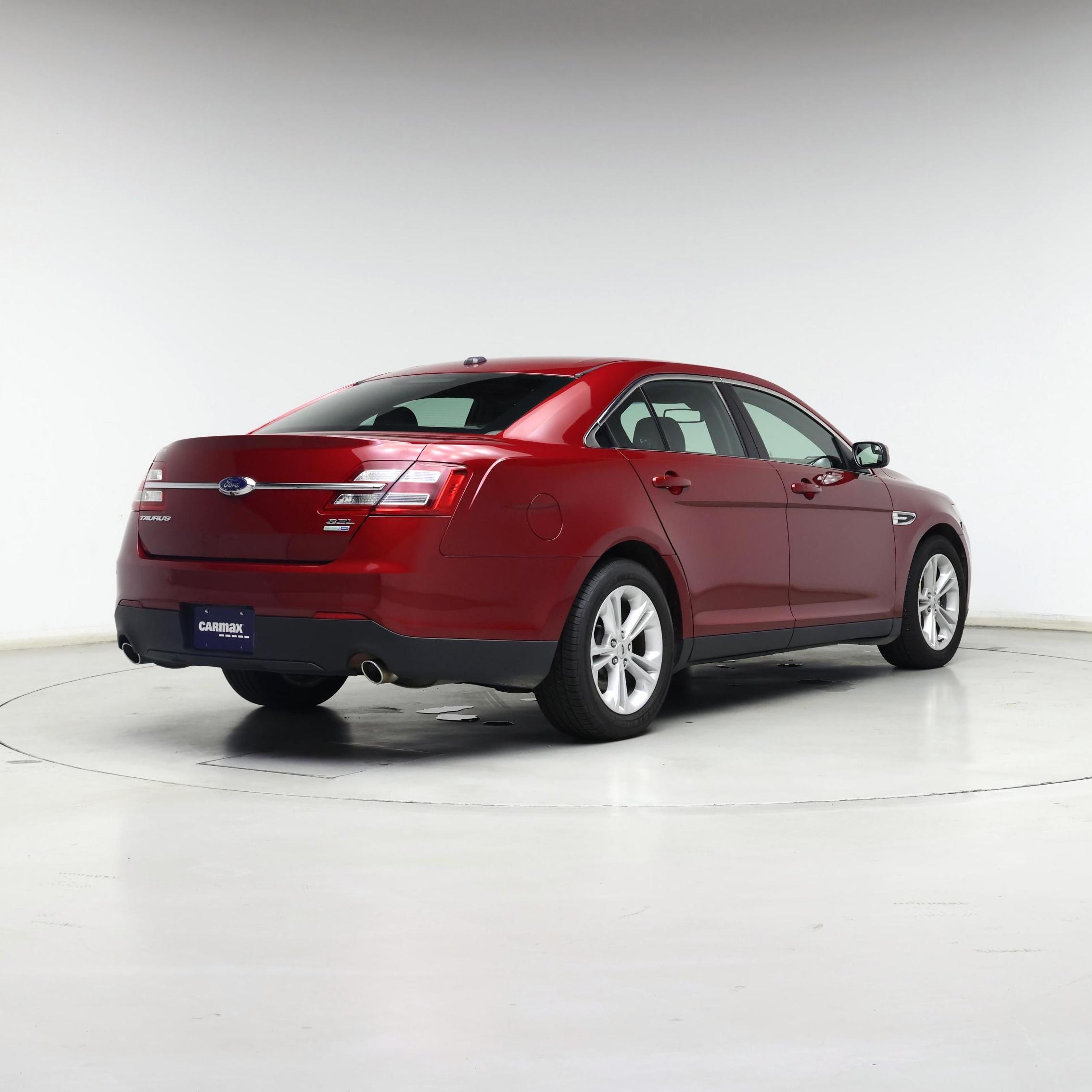 Thumbnail: 2015 Ford Taurus - 8