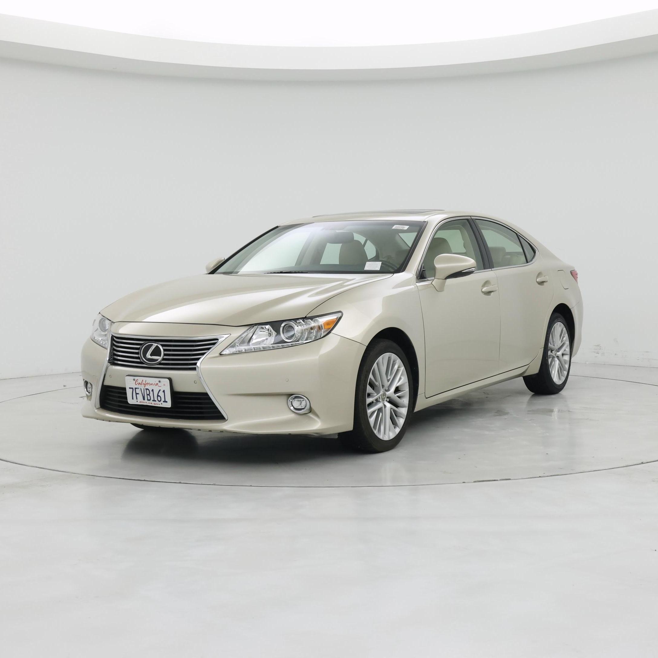 Thumbnail: 2014 Lexus ES - 4