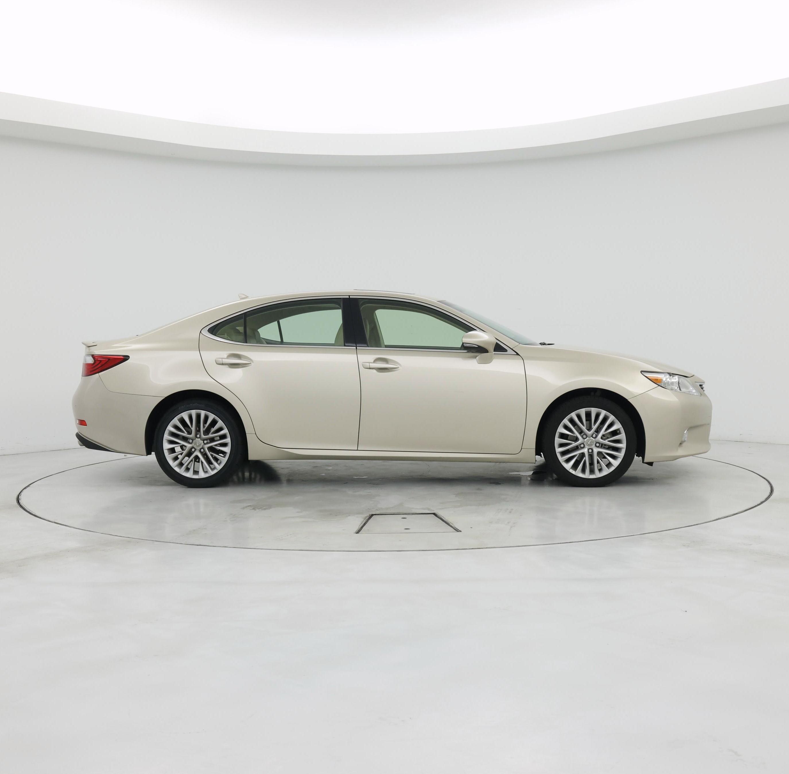 Thumbnail: 2014 Lexus ES - 7