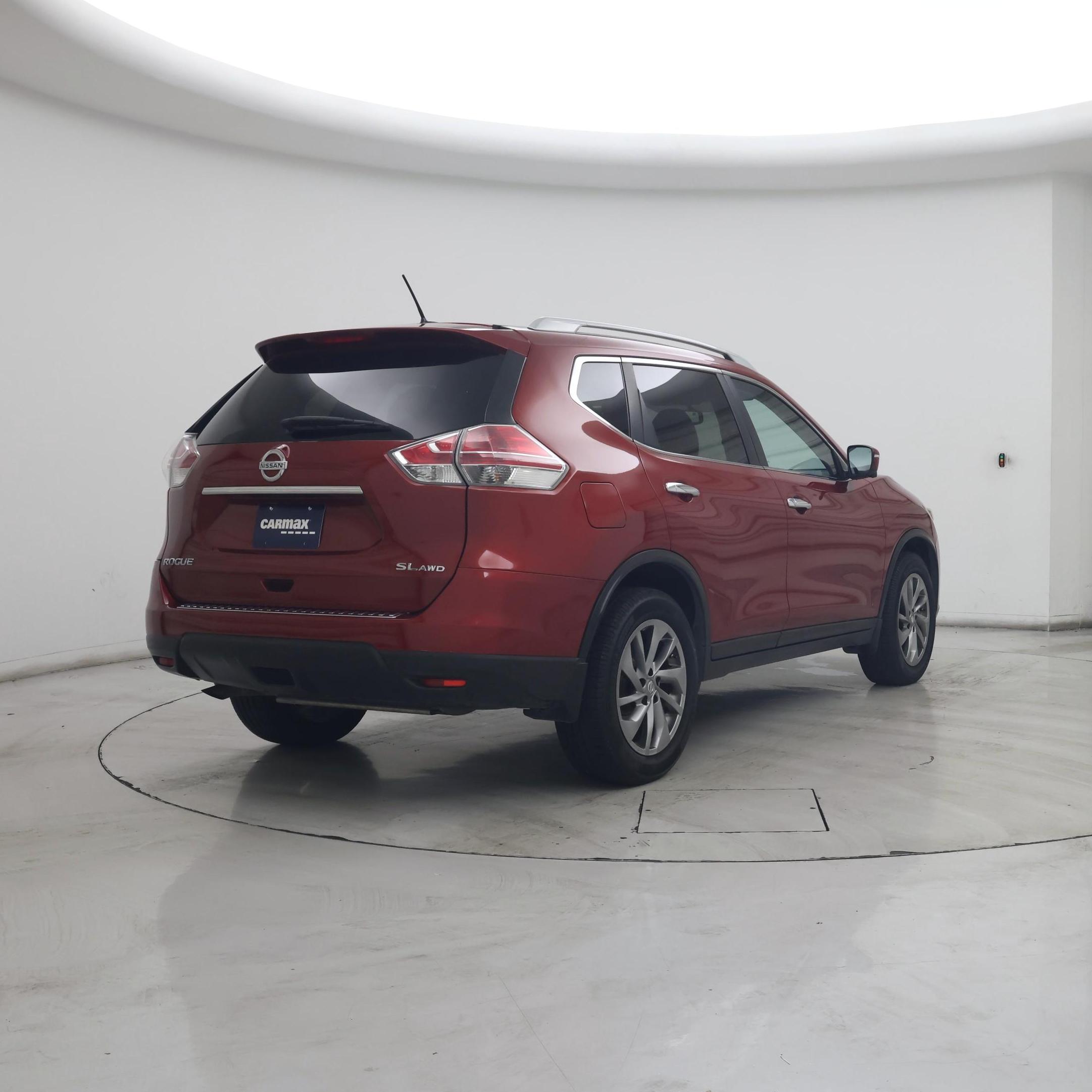 Thumbnail: 2015 Nissan Rogue - 8