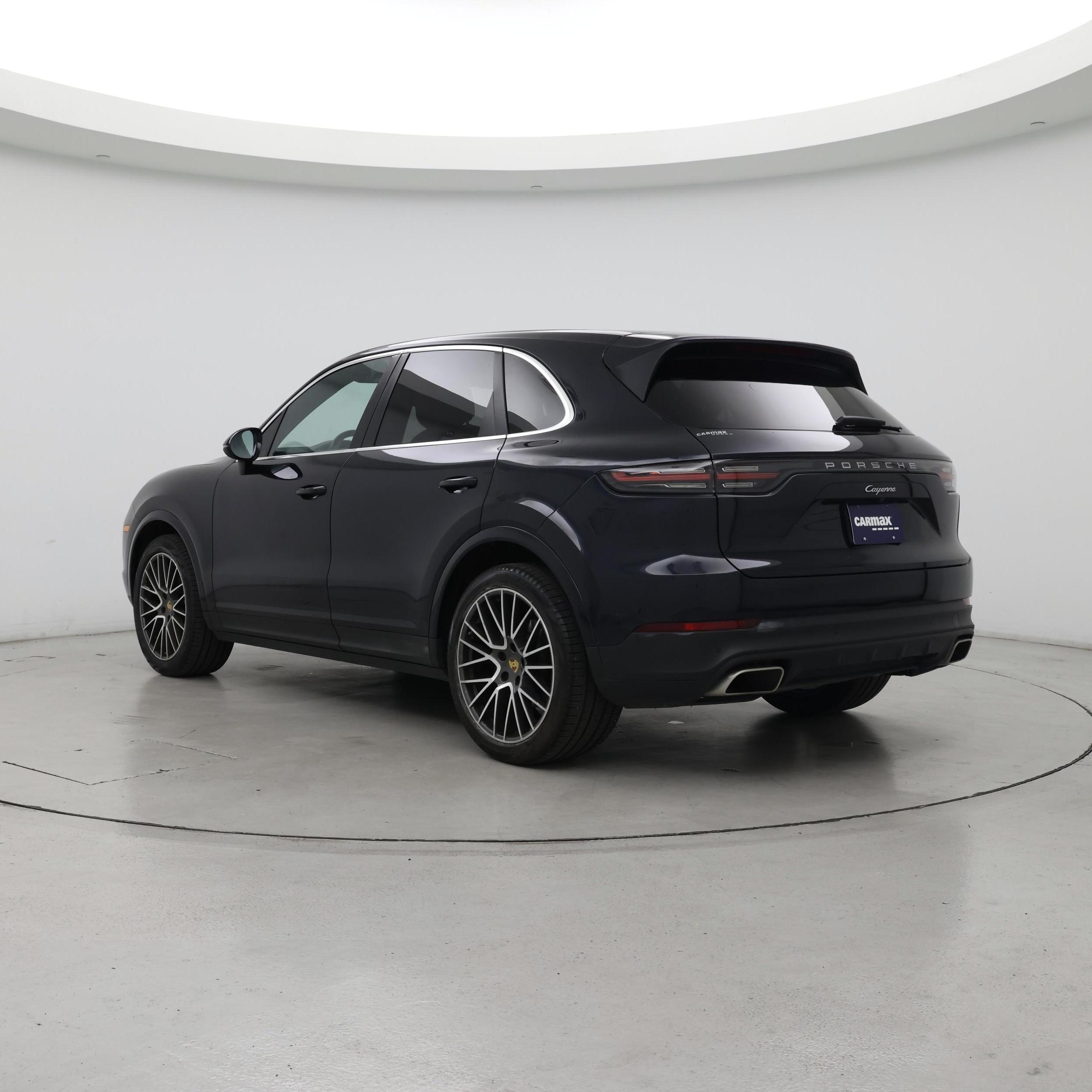 Thumbnail: 2021 Porsche Cayenne - 2