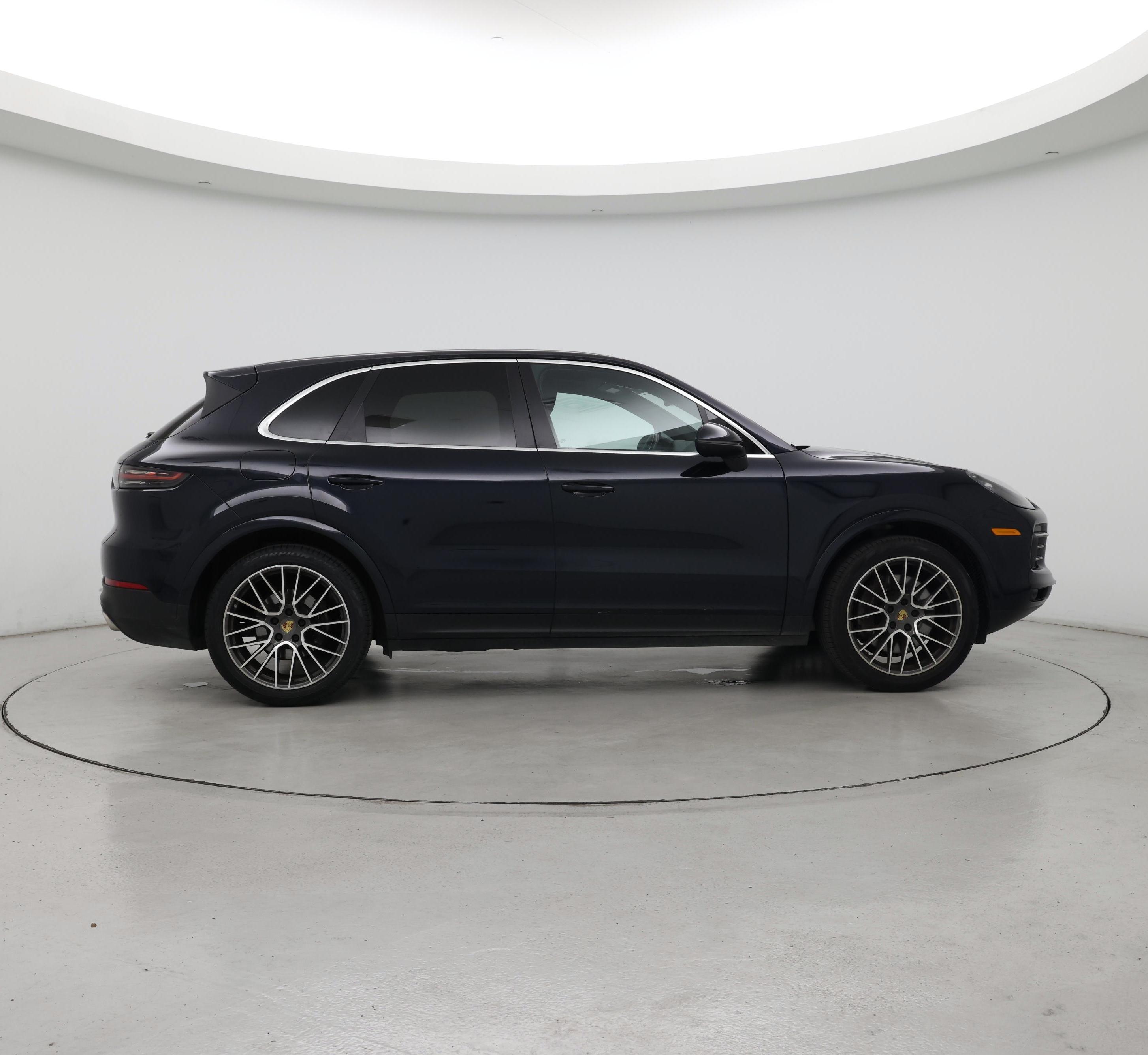 Thumbnail: 2021 Porsche Cayenne - 7