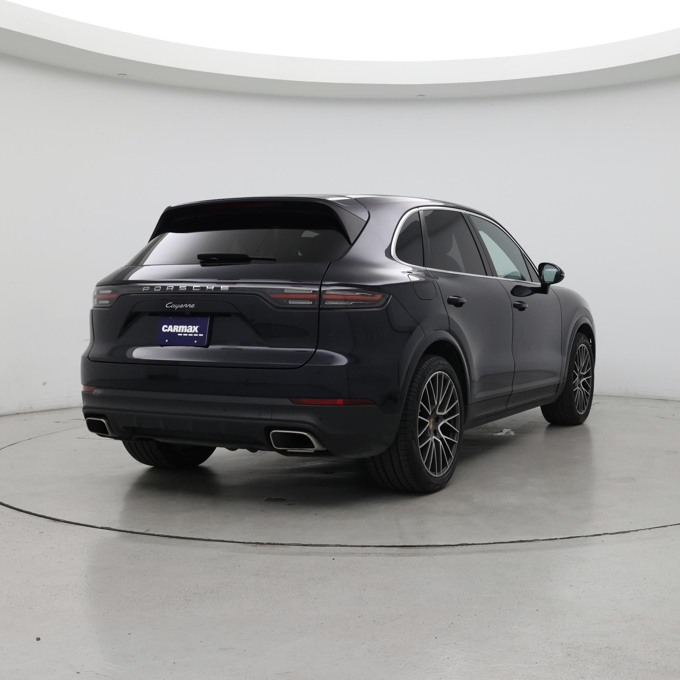 Thumbnail: 2021 Porsche Cayenne - 8