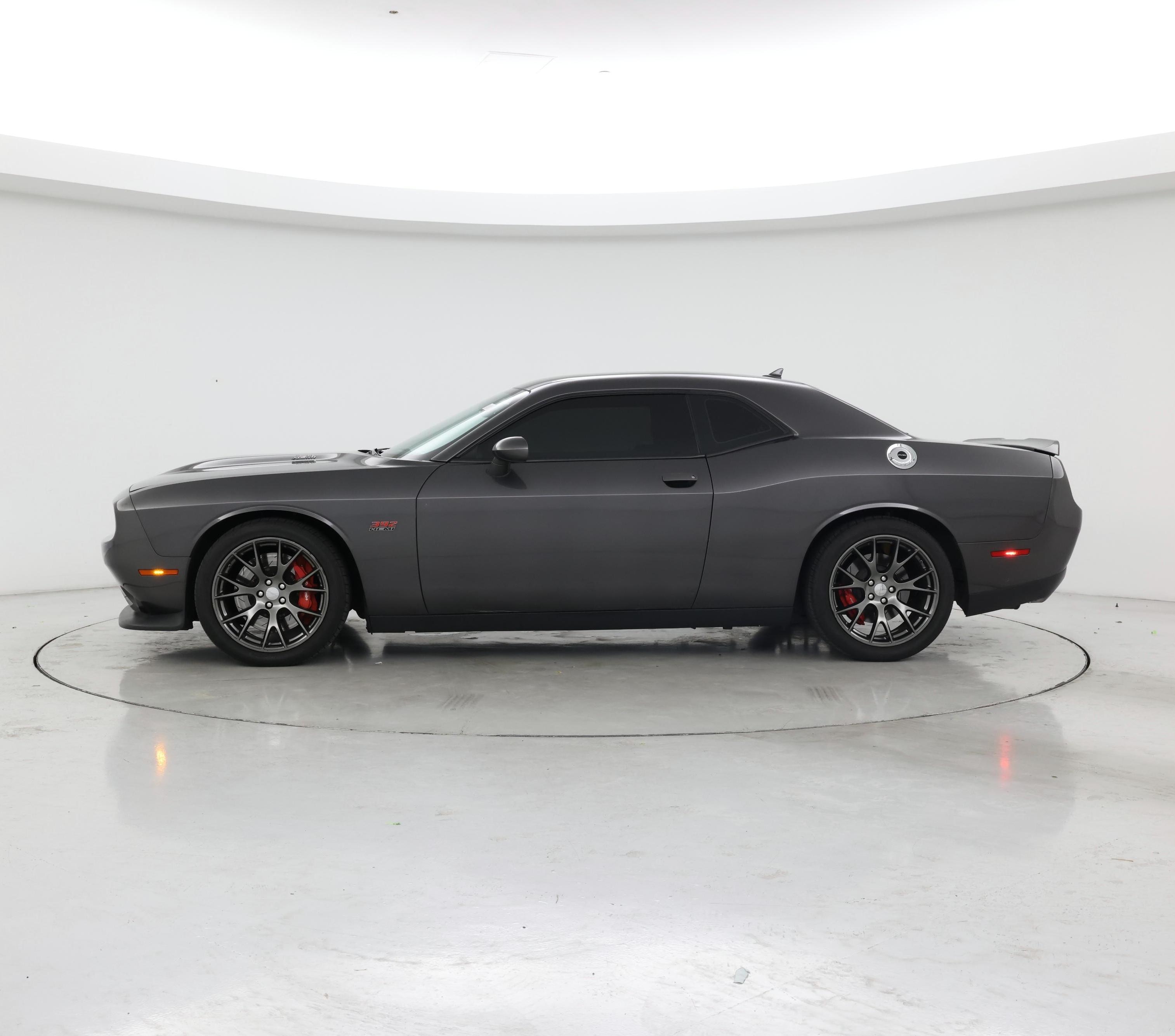 Thumbnail: 2015 Dodge Challenger - 3