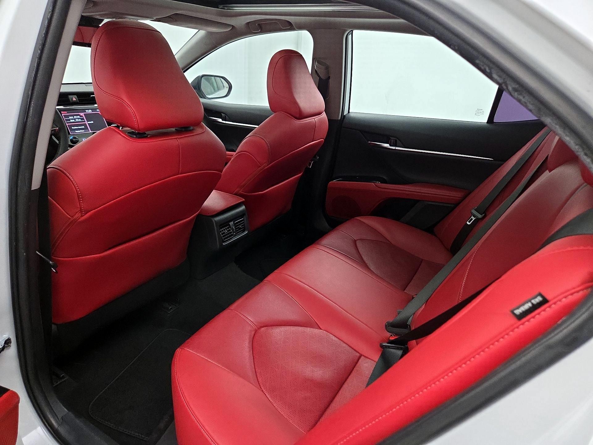 Thumbnail: 2020 Toyota Camry - 20