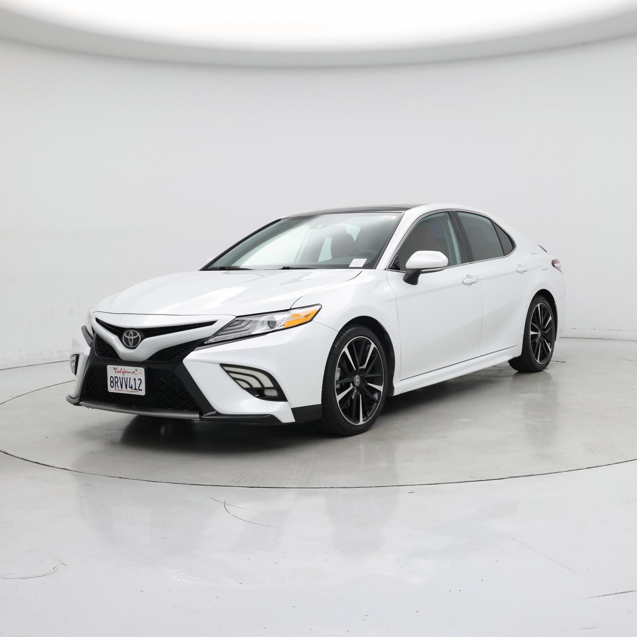 Thumbnail: 2020 Toyota Camry - 4
