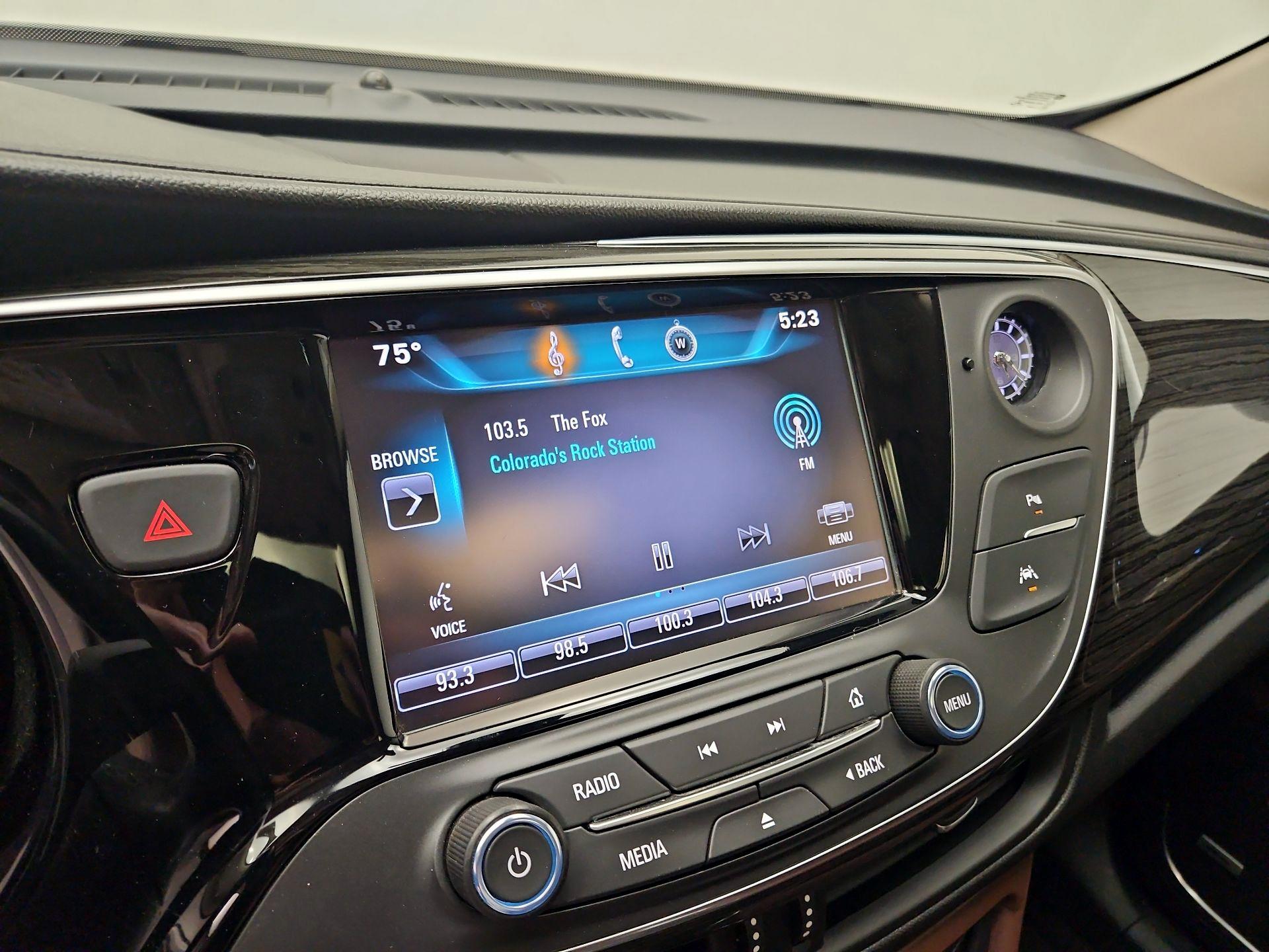 Thumbnail: 2016 Buick Envision - 16